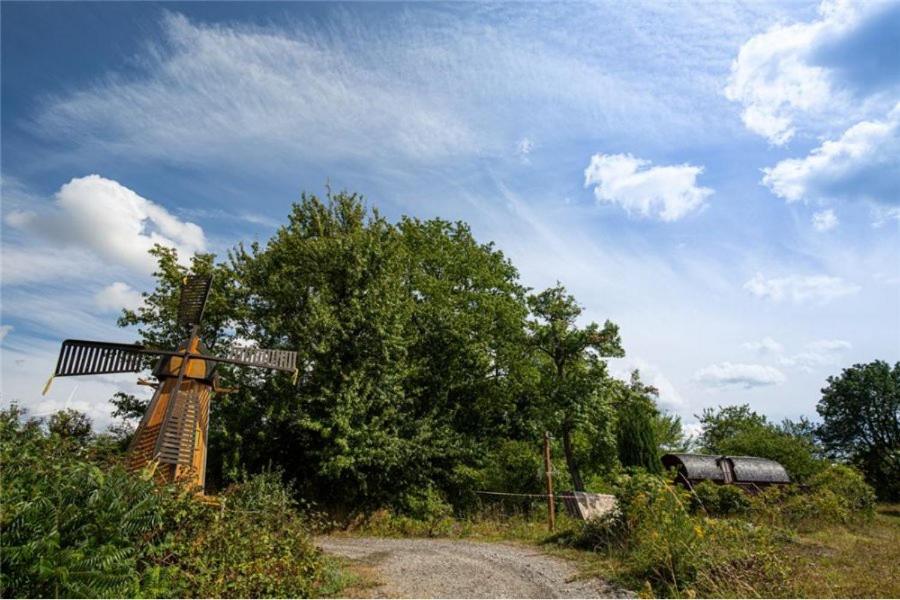 Le Chalet du Chemin et sa Roulotte view 2