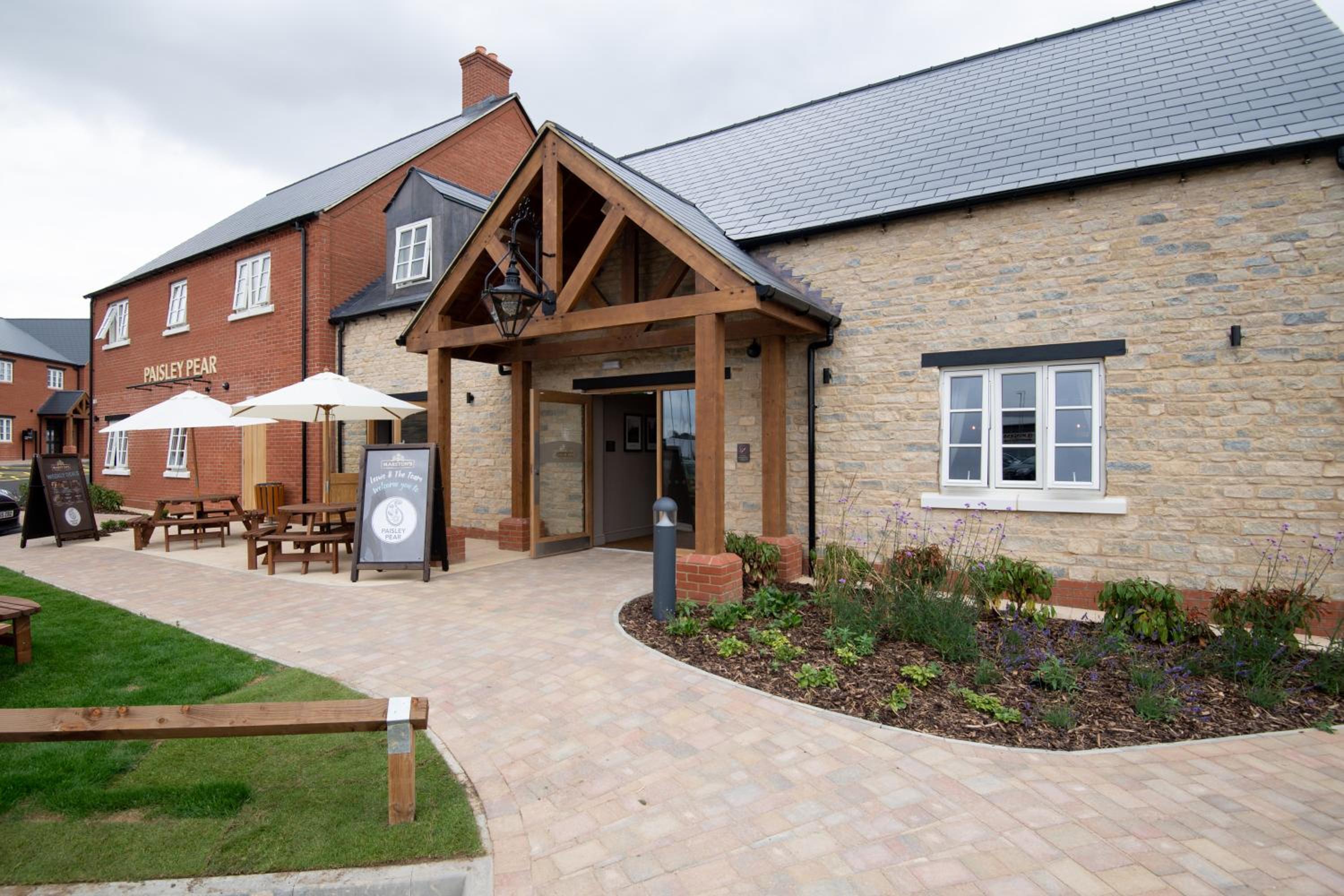 Hotel Paisley Pear, Brackley by Marston's Inns - Image 1