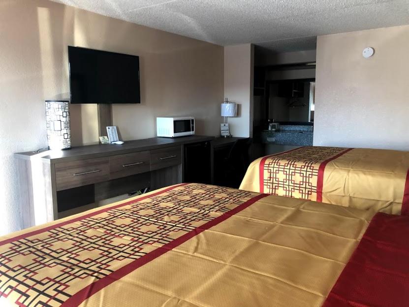 Legacy Inn - Gallatin - Property Image 13