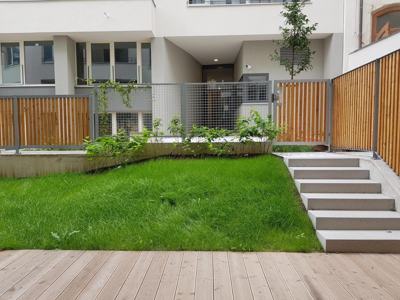 New residence apartments near Wenceslas Square