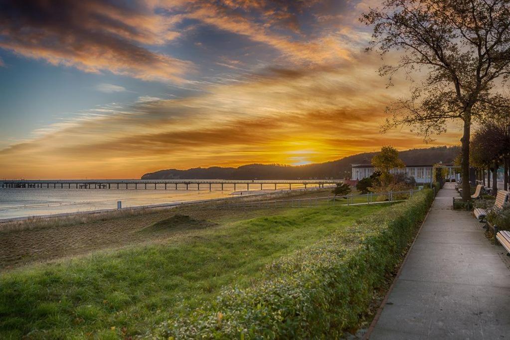 Direkt am Strand mit Meerblick und Sauna - FeWo Strandidyll