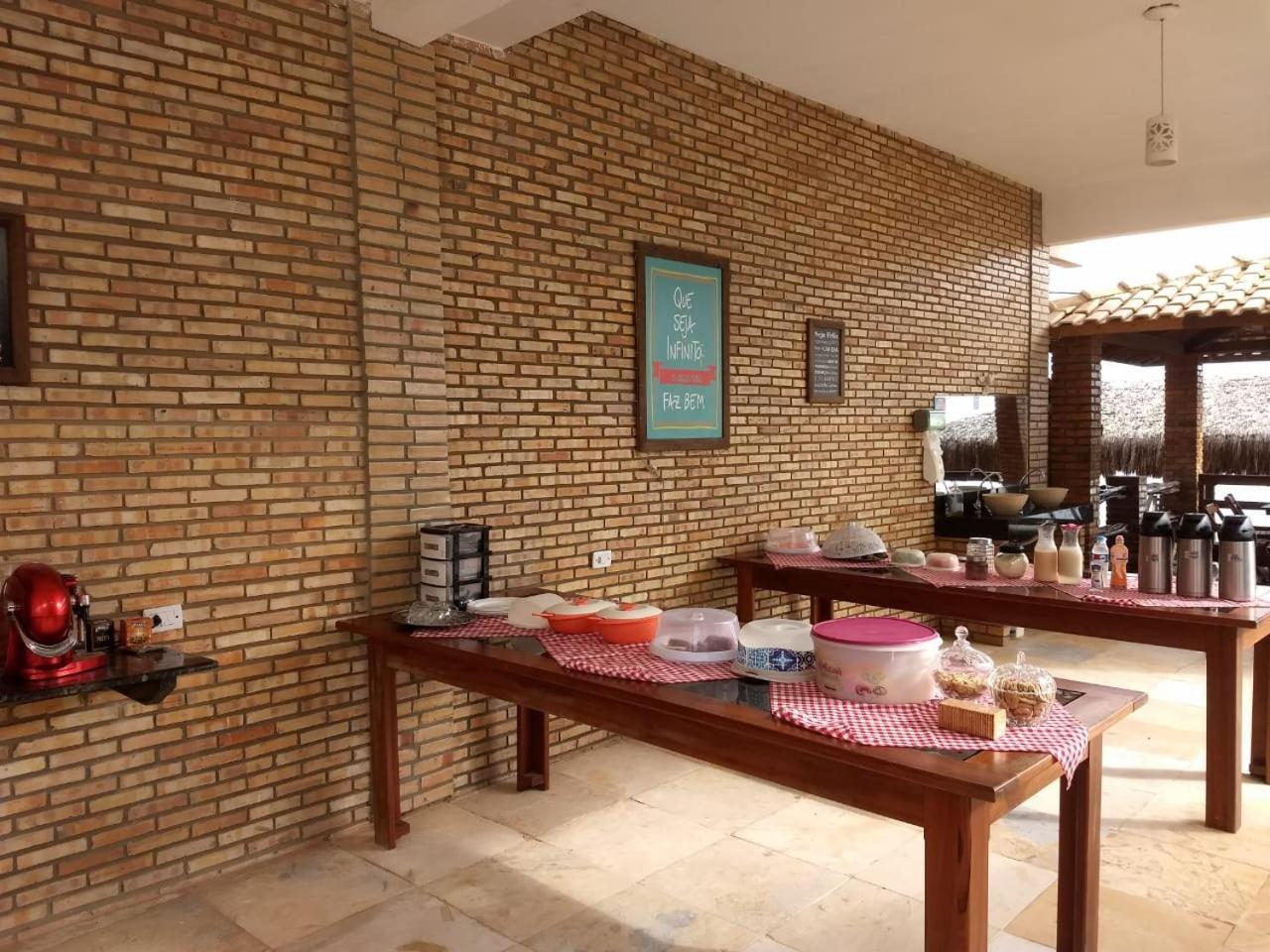 Pousada e Restaurante Altas Horas Beach