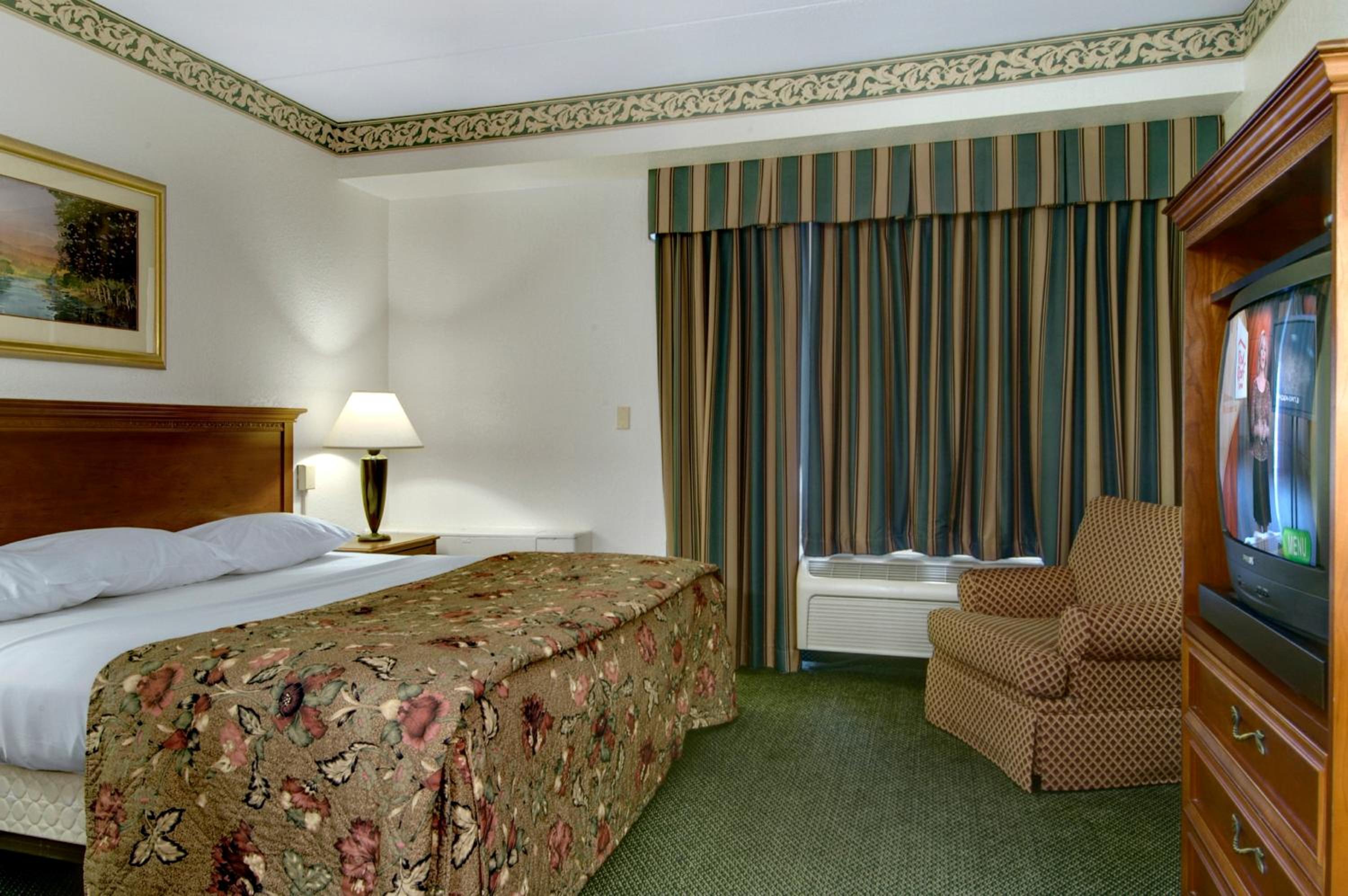Rutland Vacations - Days Inn by Wyndham Rutland/Killington Area - Property Image 20