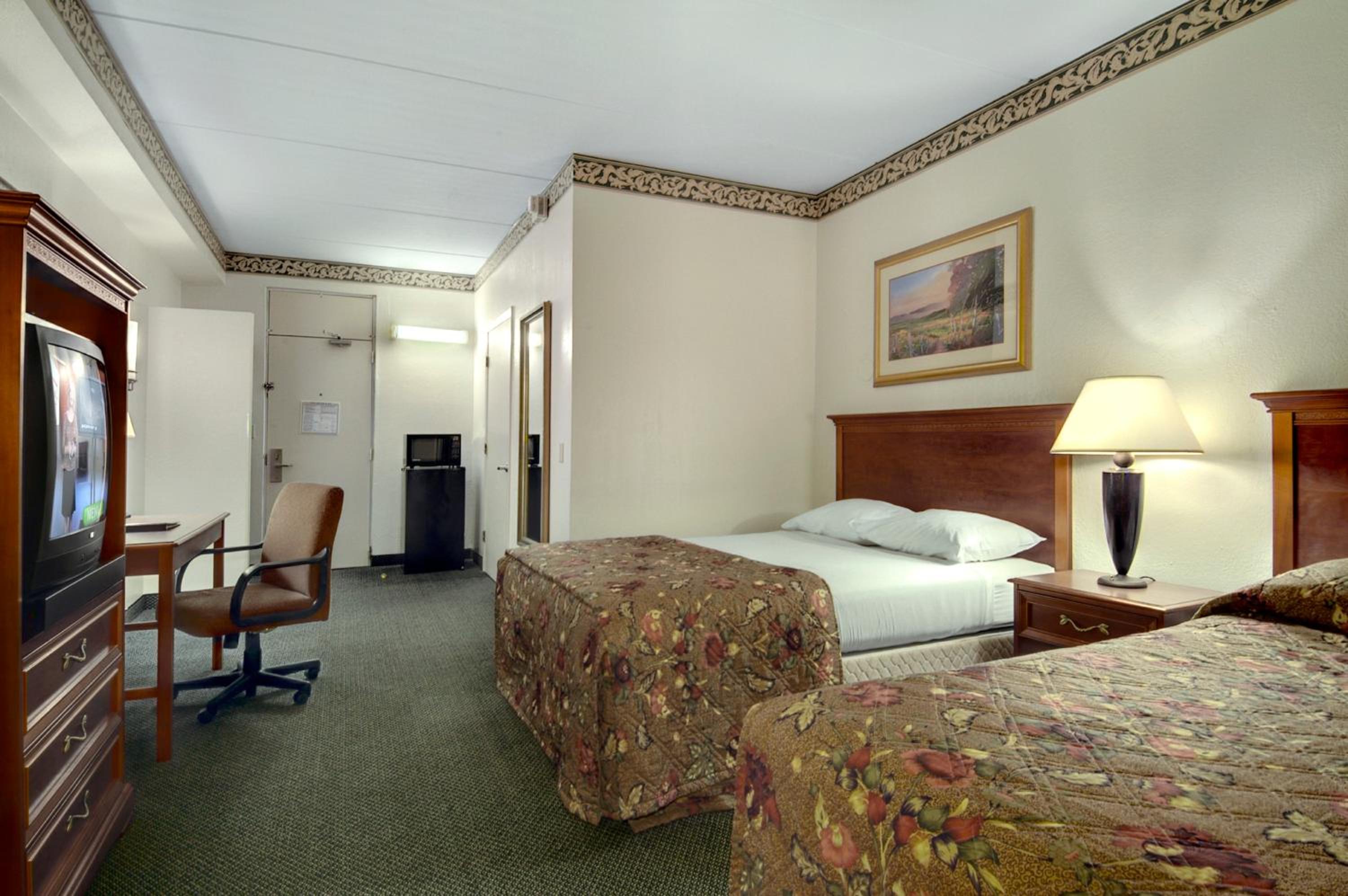 Rutland Vacations - Days Inn by Wyndham Rutland/Killington Area - Property Image 27
