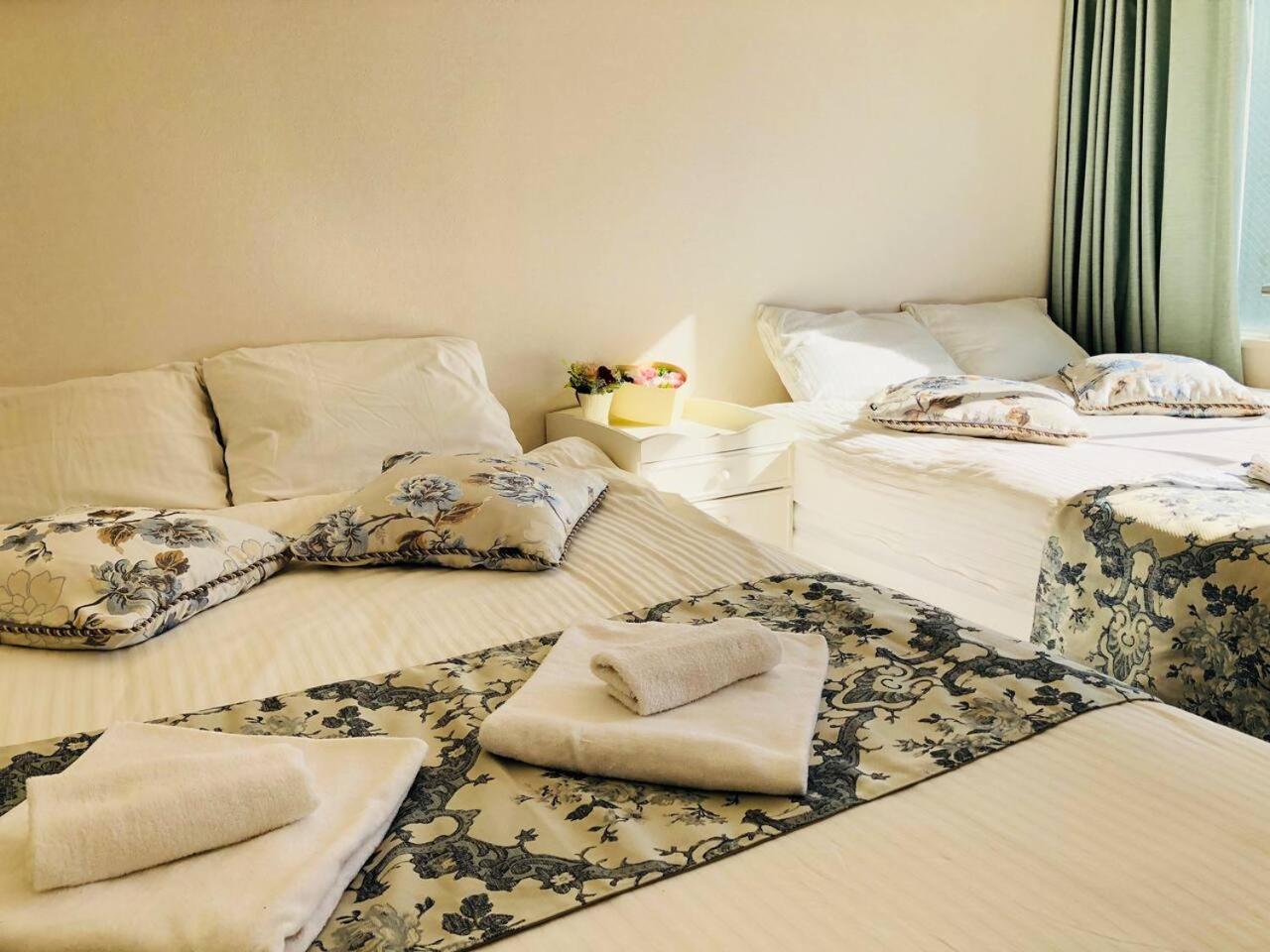 Julian home Shinagawa 5 mins Shibuya 7 mins