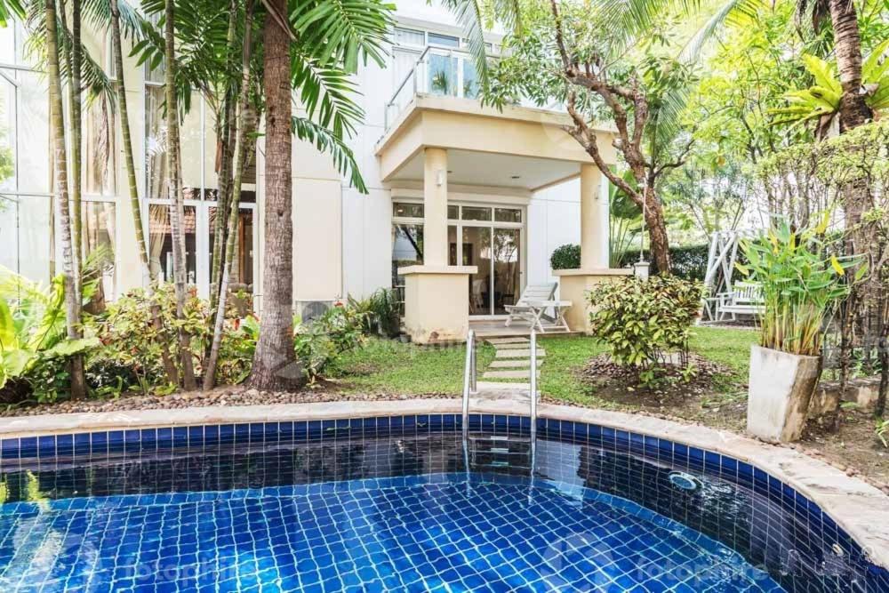 Blue Lagoon Hua Hin - Sea Renity Villa view 2
