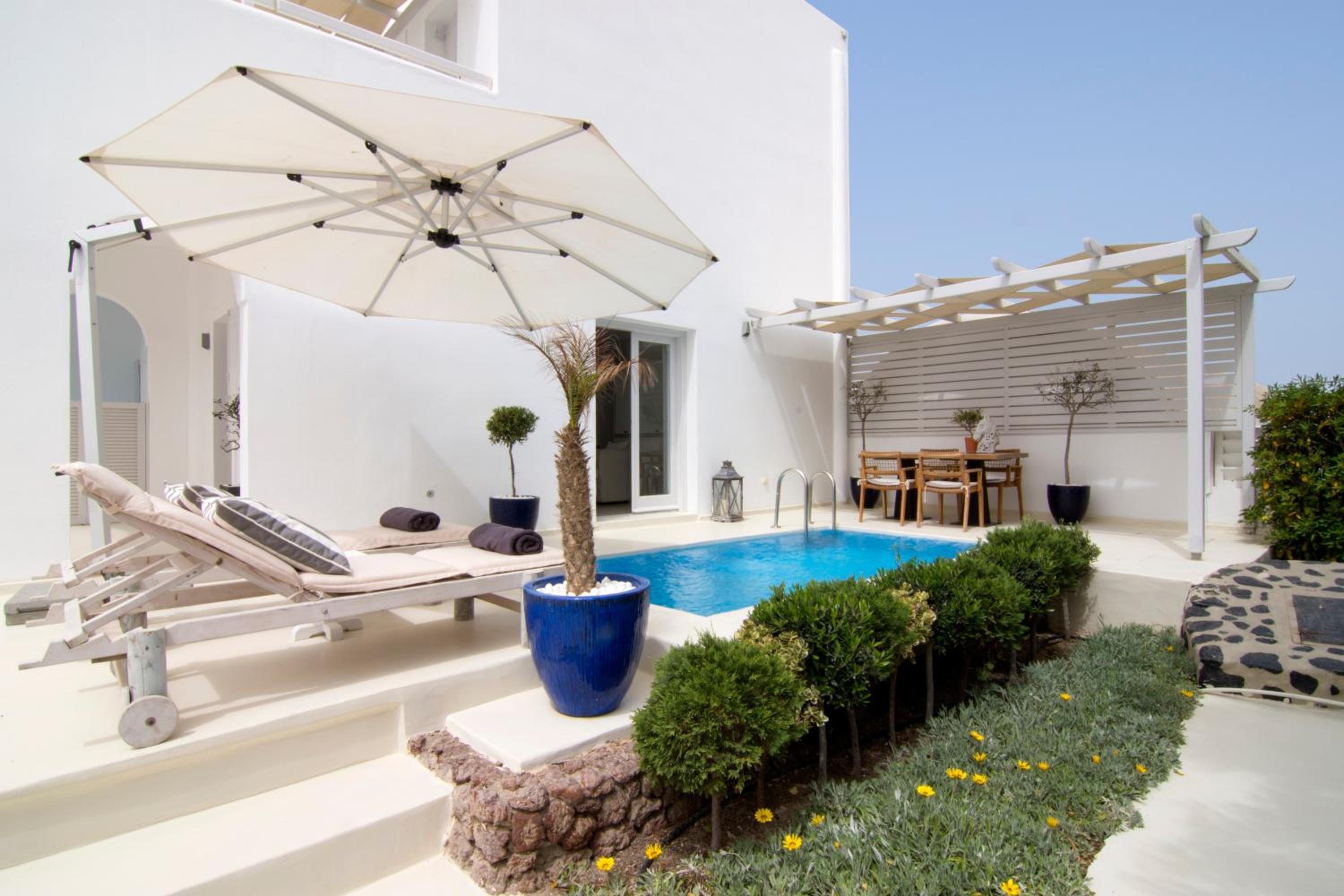 Santorini Secret Suites & Spa 37