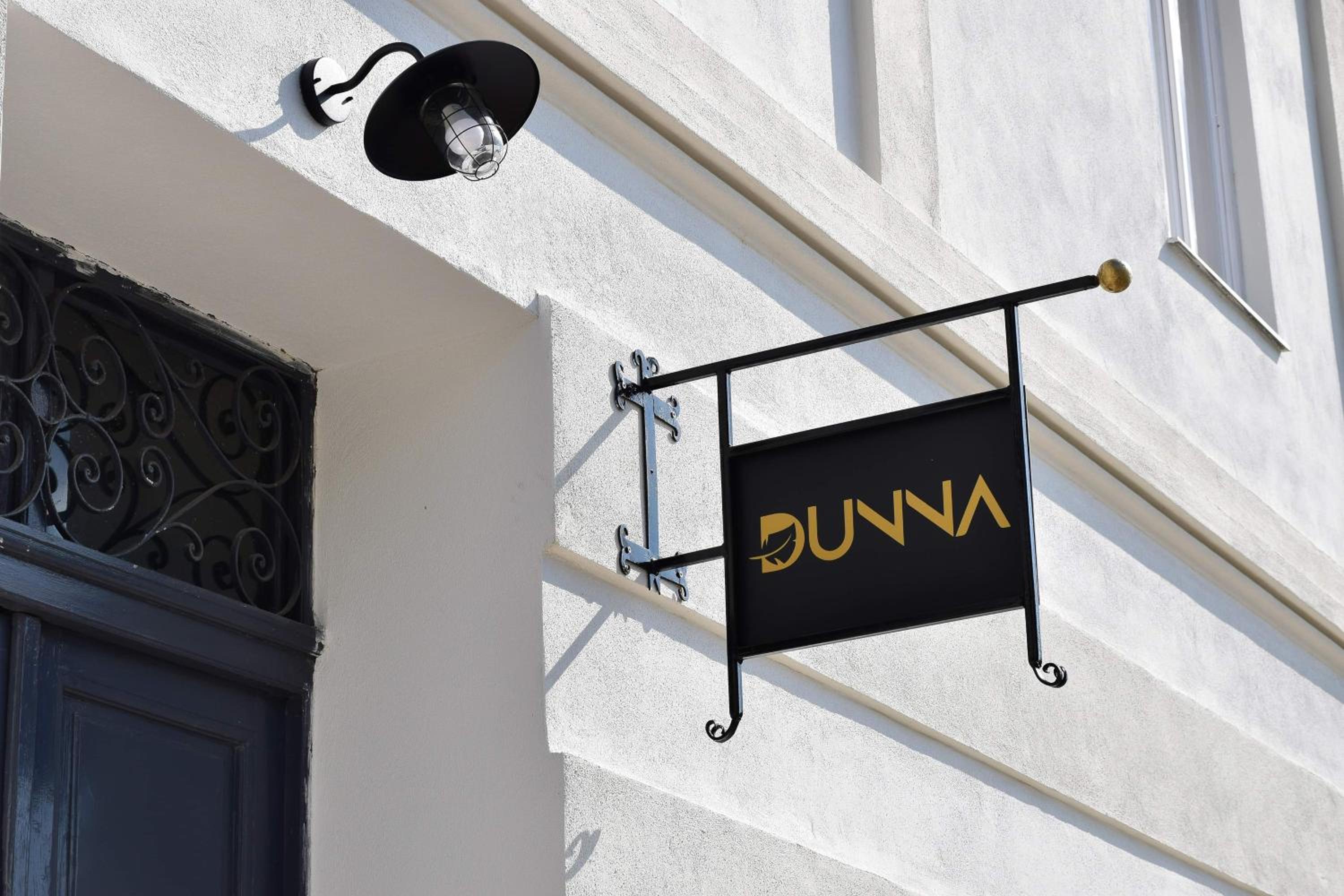 Dunna view 5