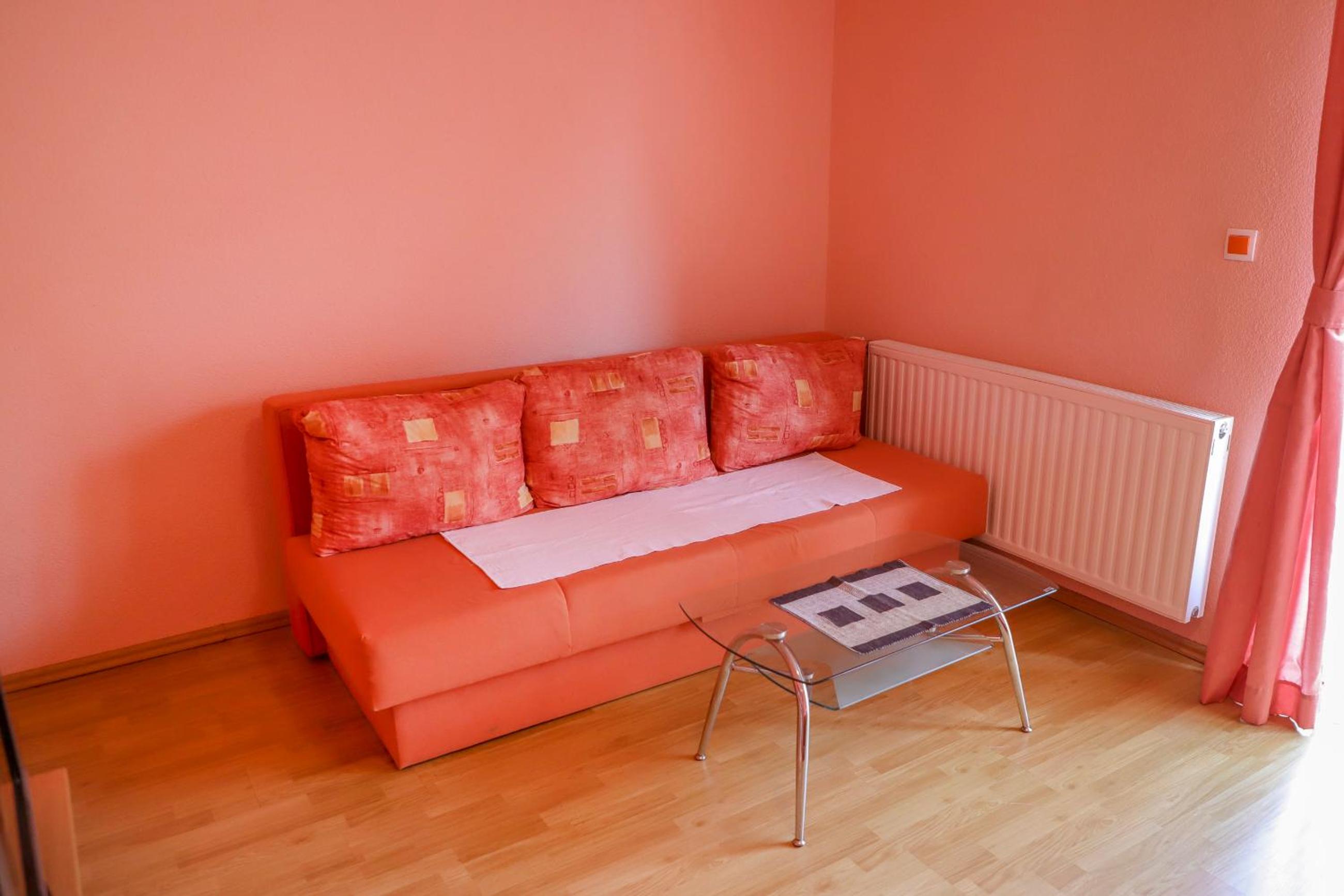 Apartments Crvena Jabuka