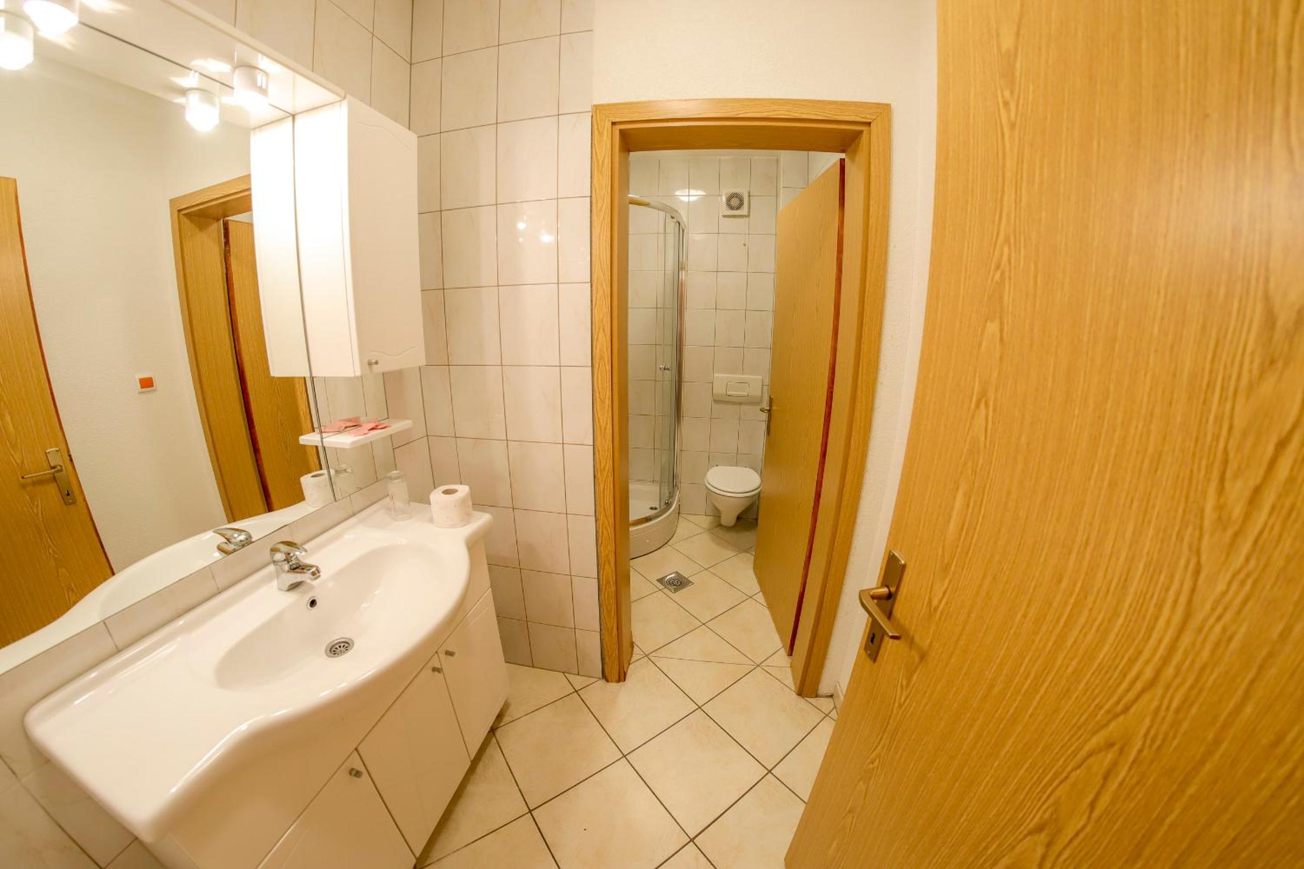 Apartments Crvena Jabuka