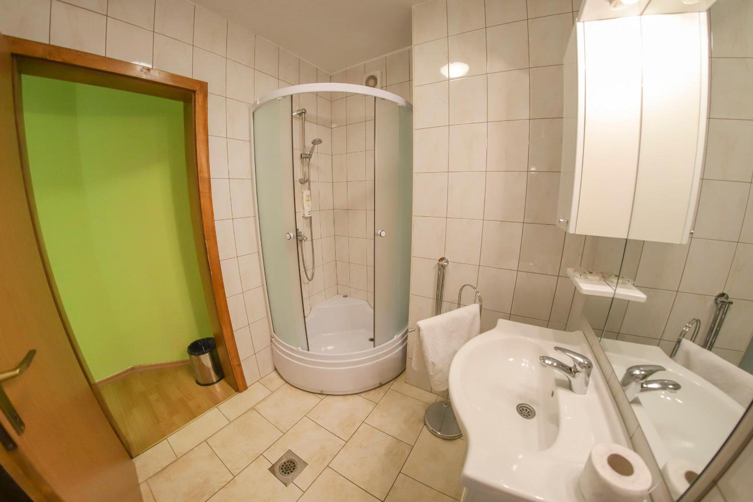 Apartments Crvena Jabuka