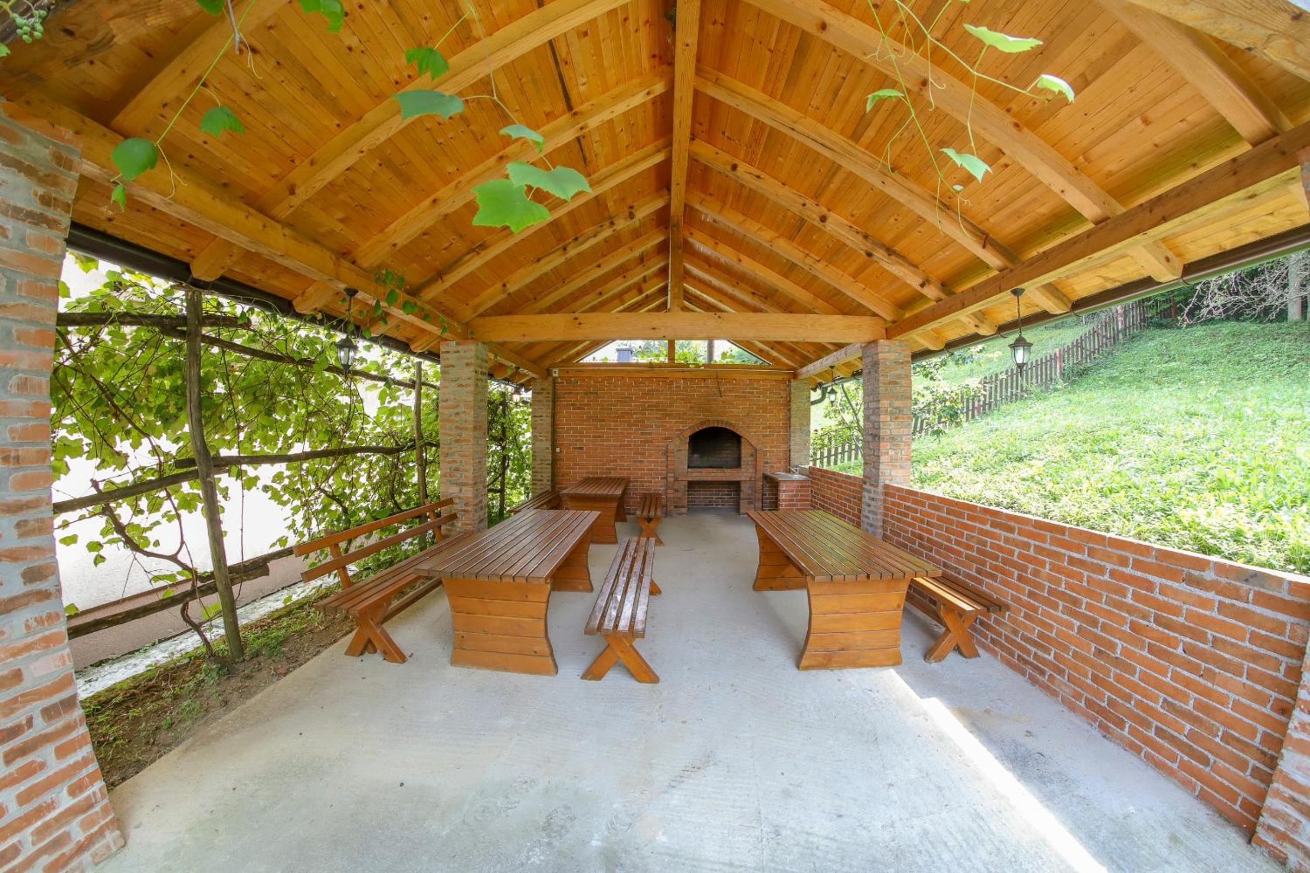 Apartments Crvena Jabuka