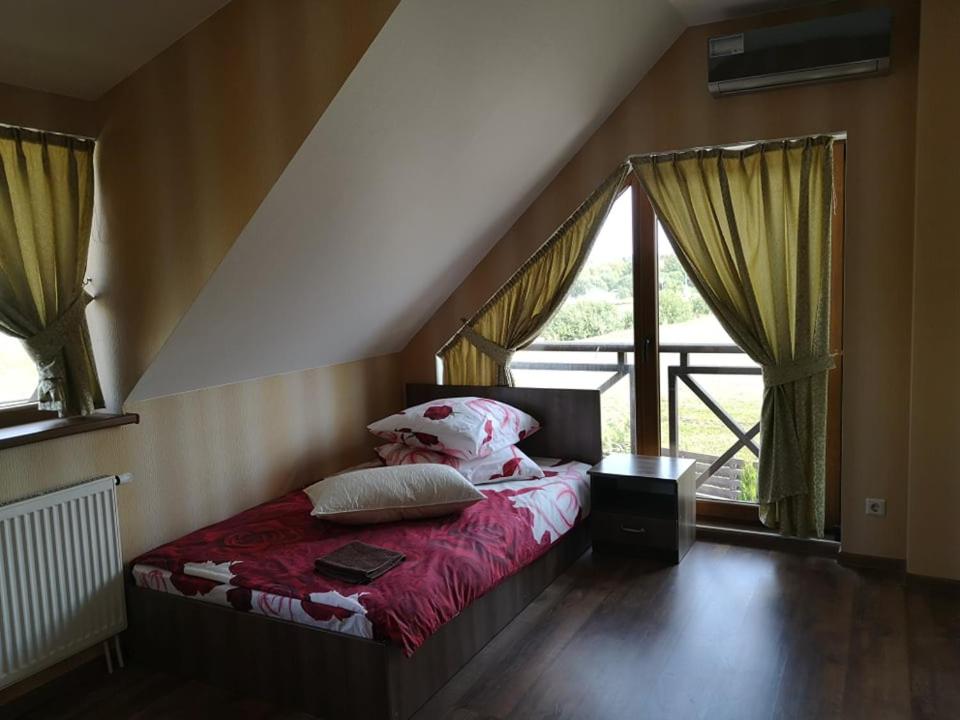 Photo 7