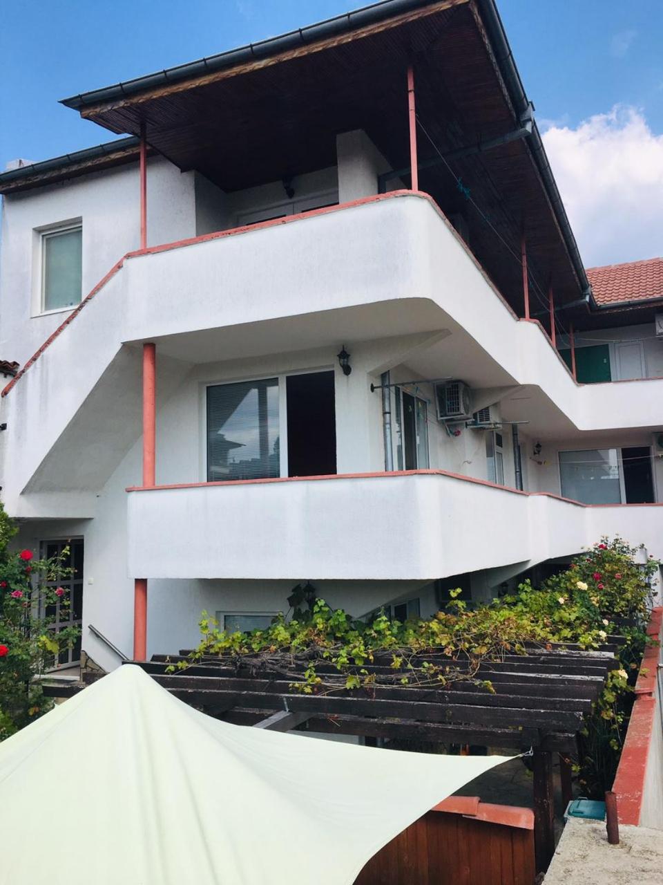 Guest House Dobrev