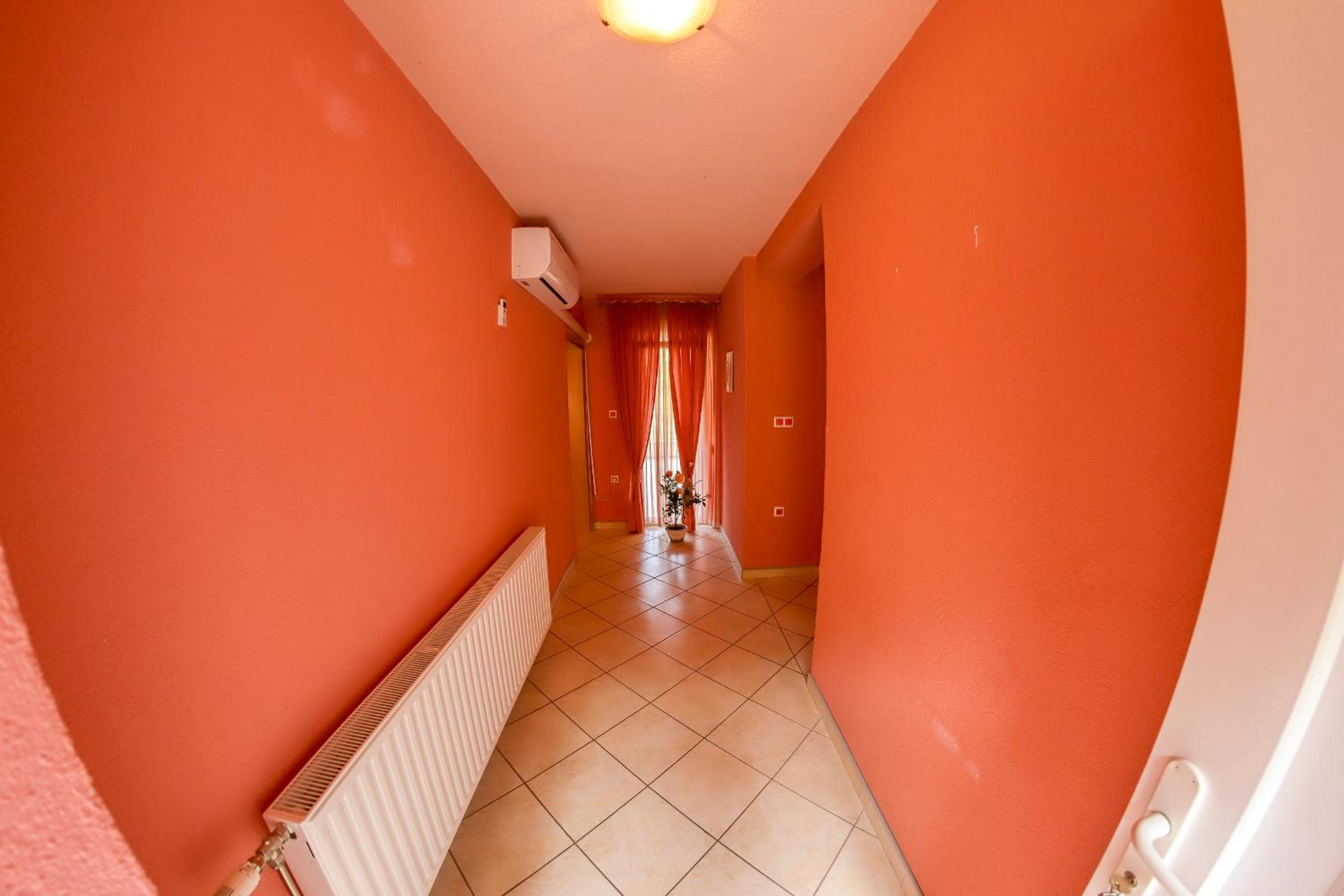 Apartments Crvena Jabuka