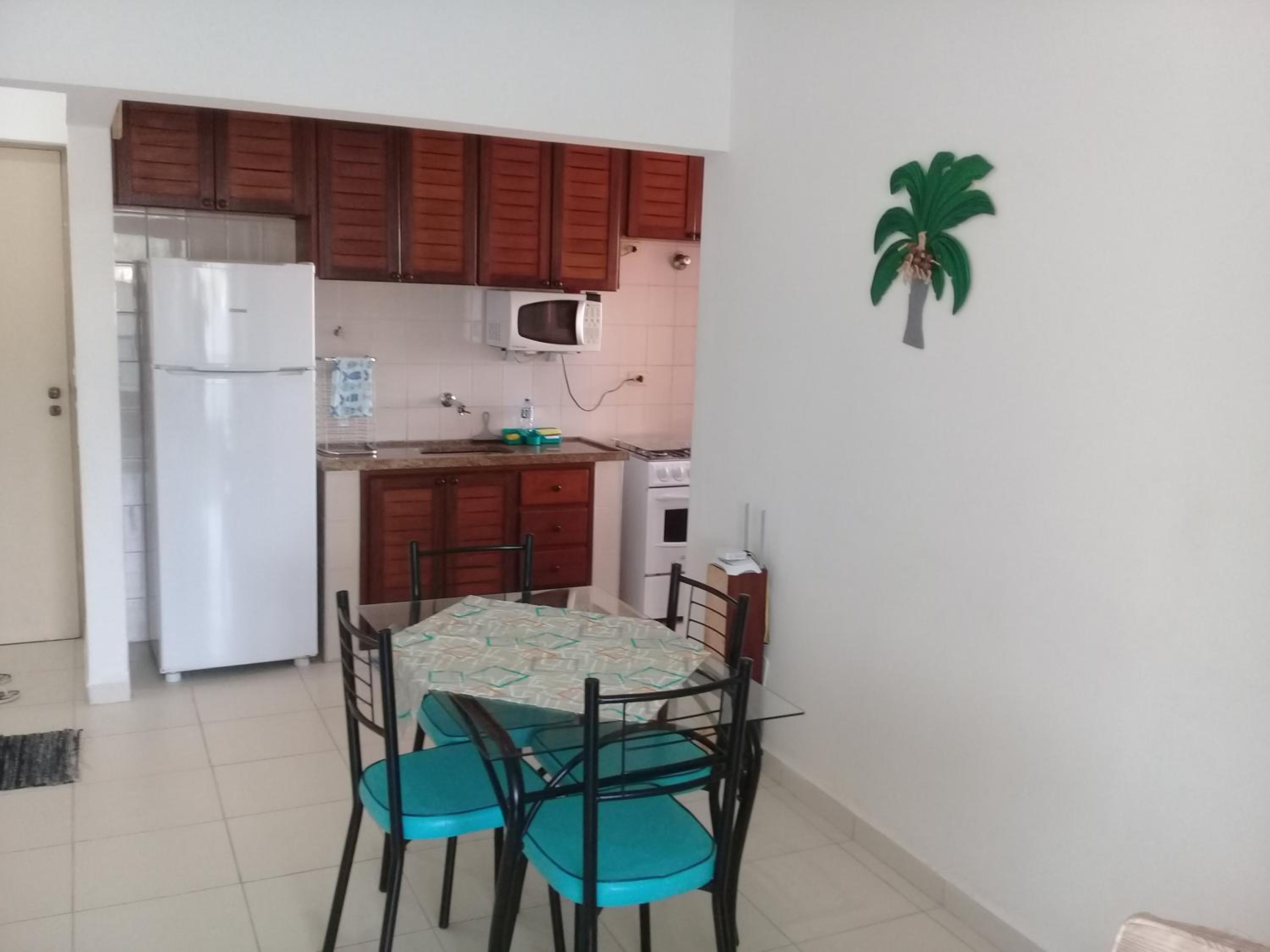 Ap na Avenida da Praia