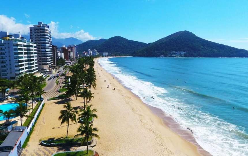 Ap na Avenida da Praia