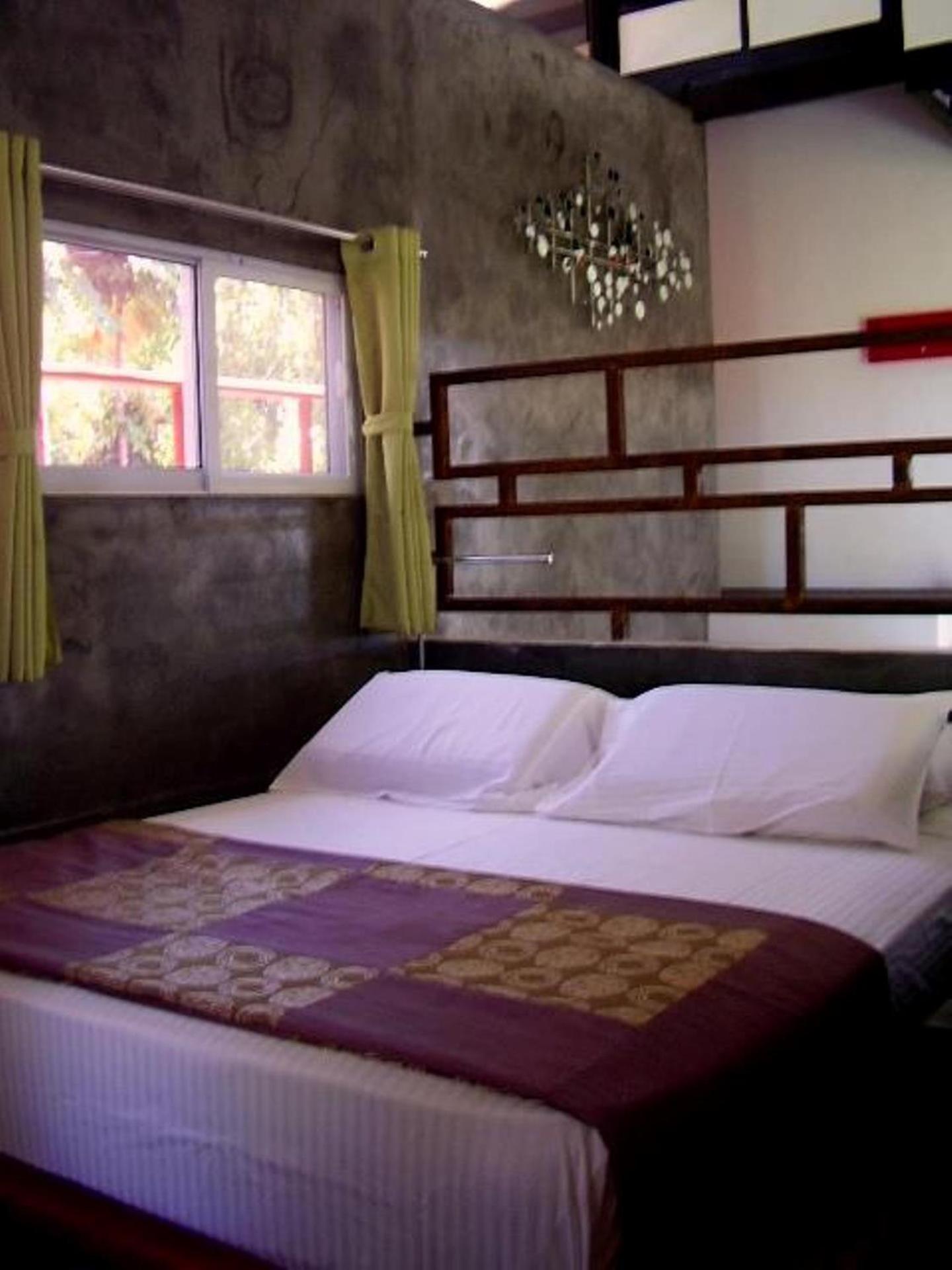 SomeWhere Else Boutique Resort