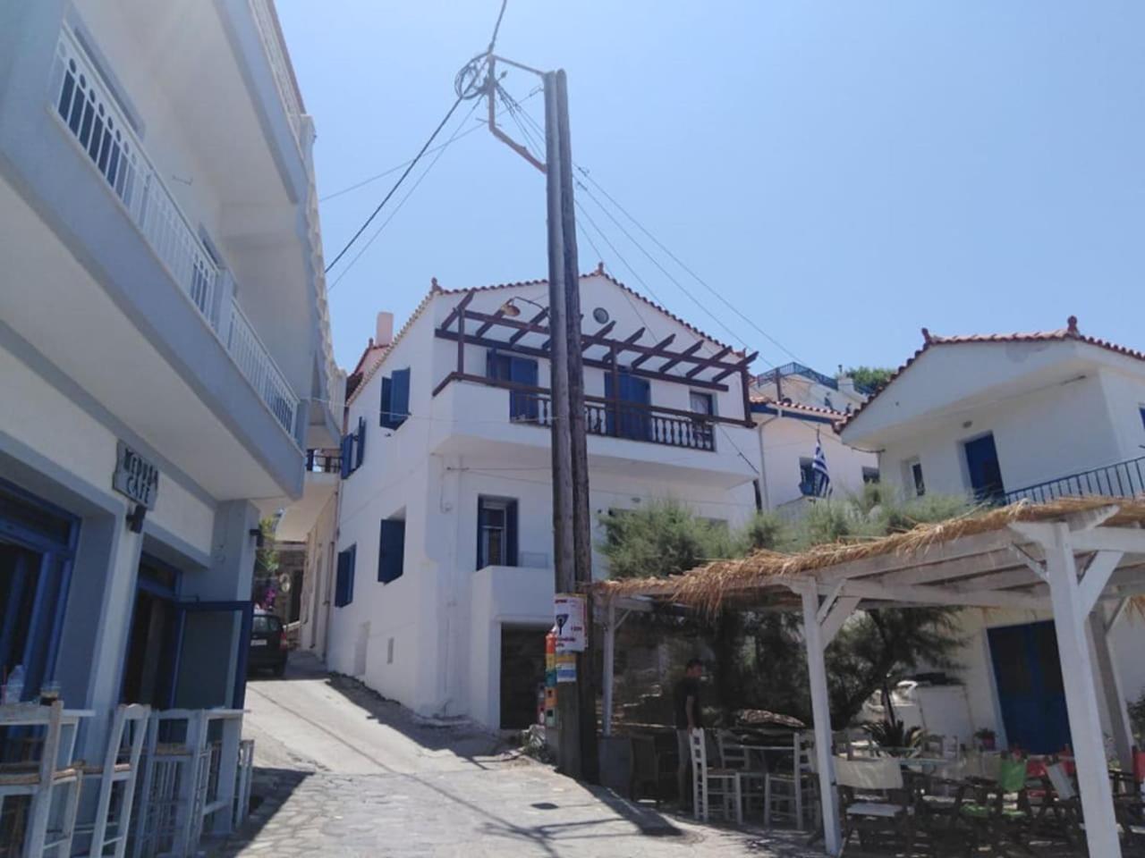 The Light Blue House view 4