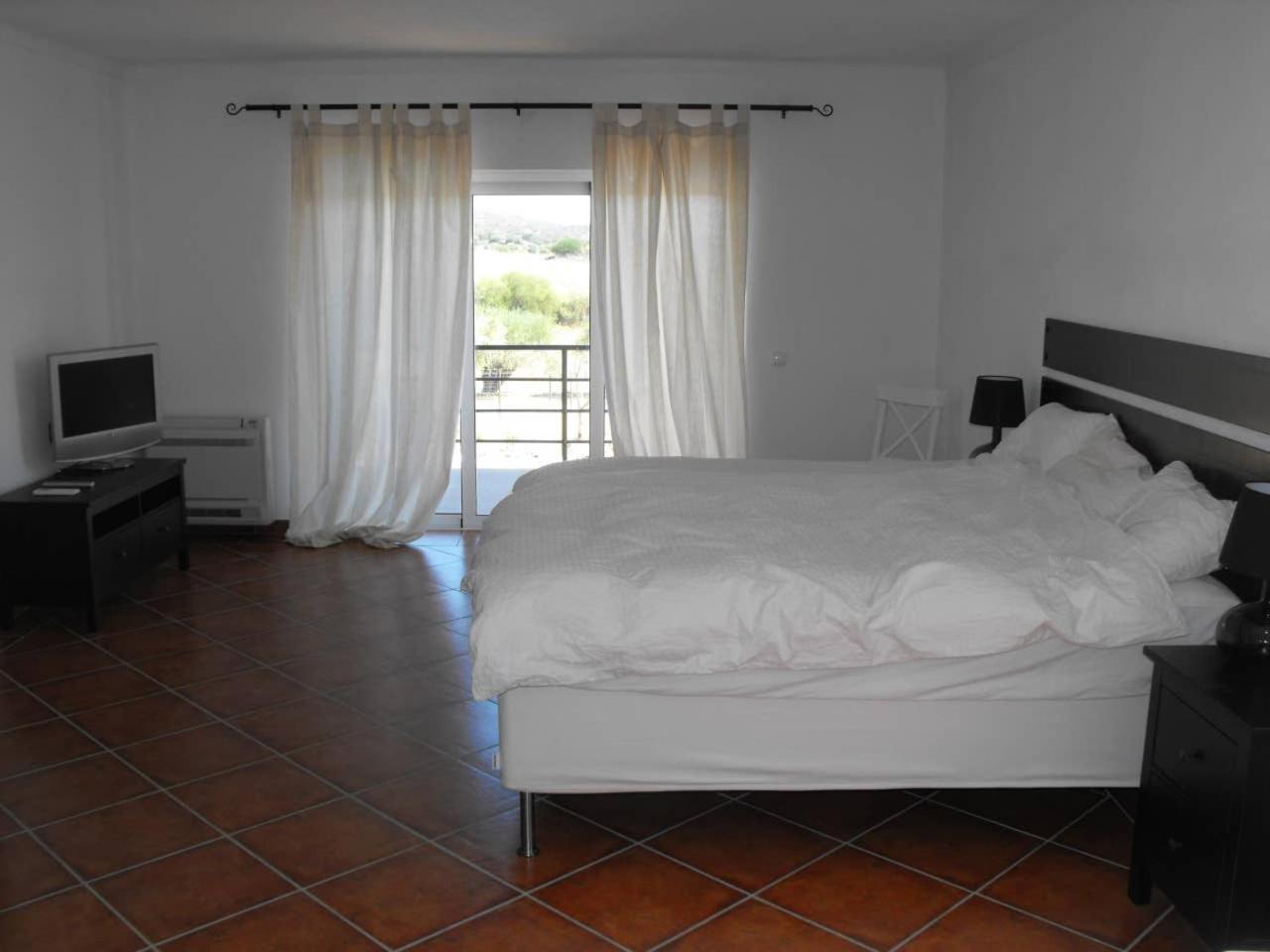 Monte das Matas view 4