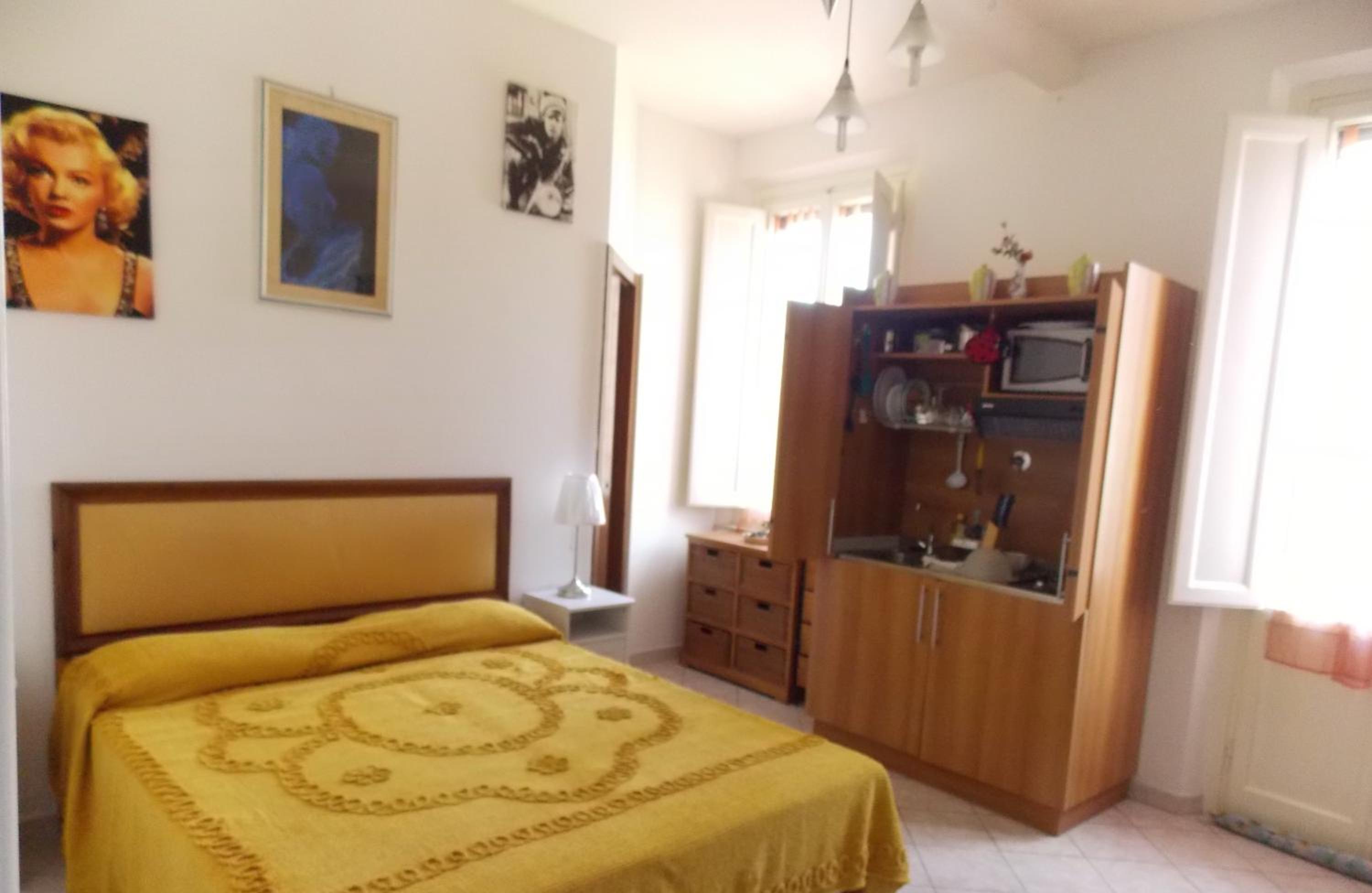 Il Gatto Con Gli Stivali - Affittacamere
