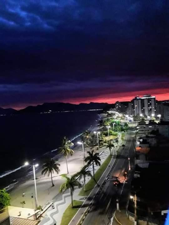 Ap na Avenida da Praia