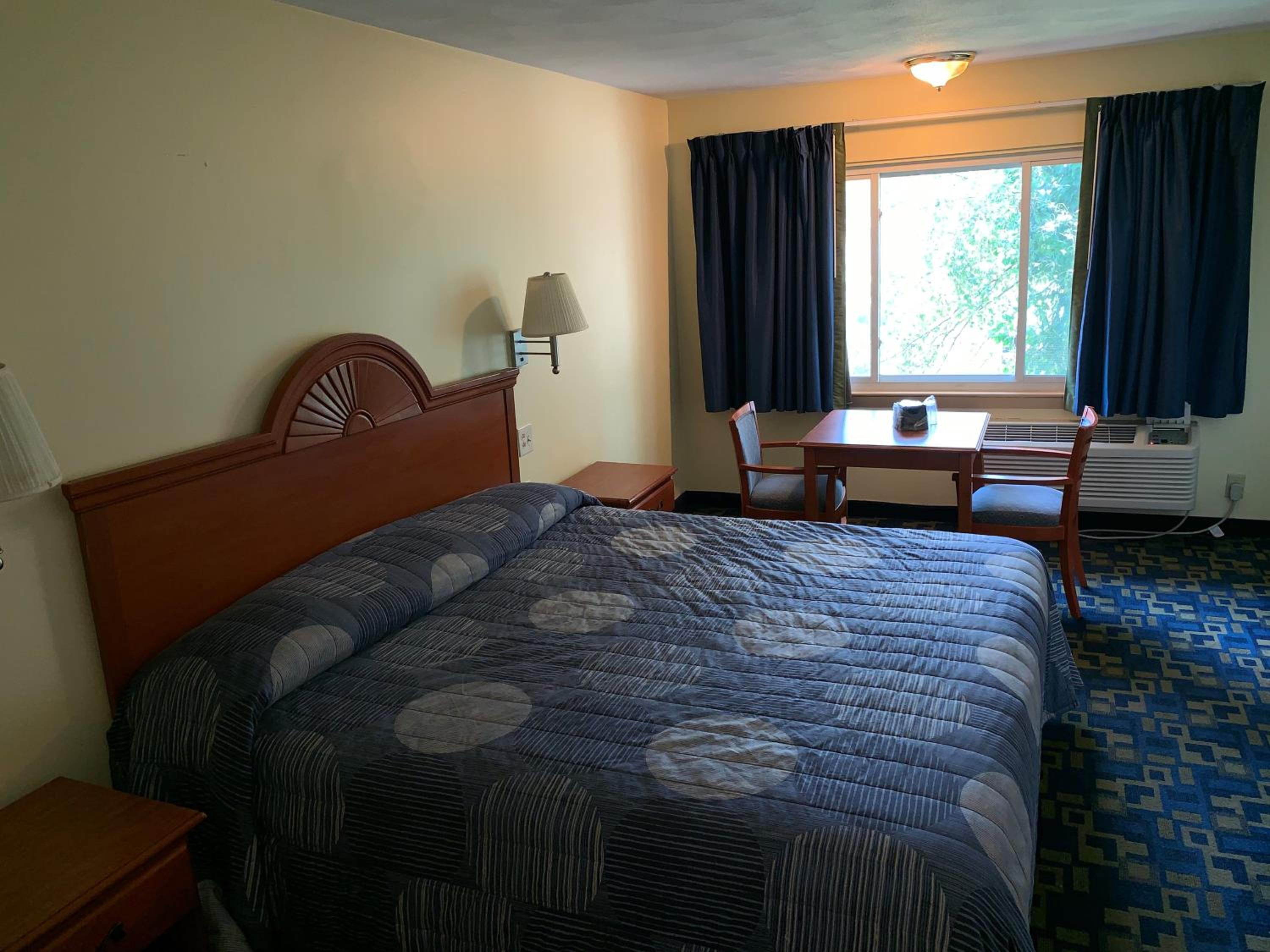 Rumford Motor Inn view 2