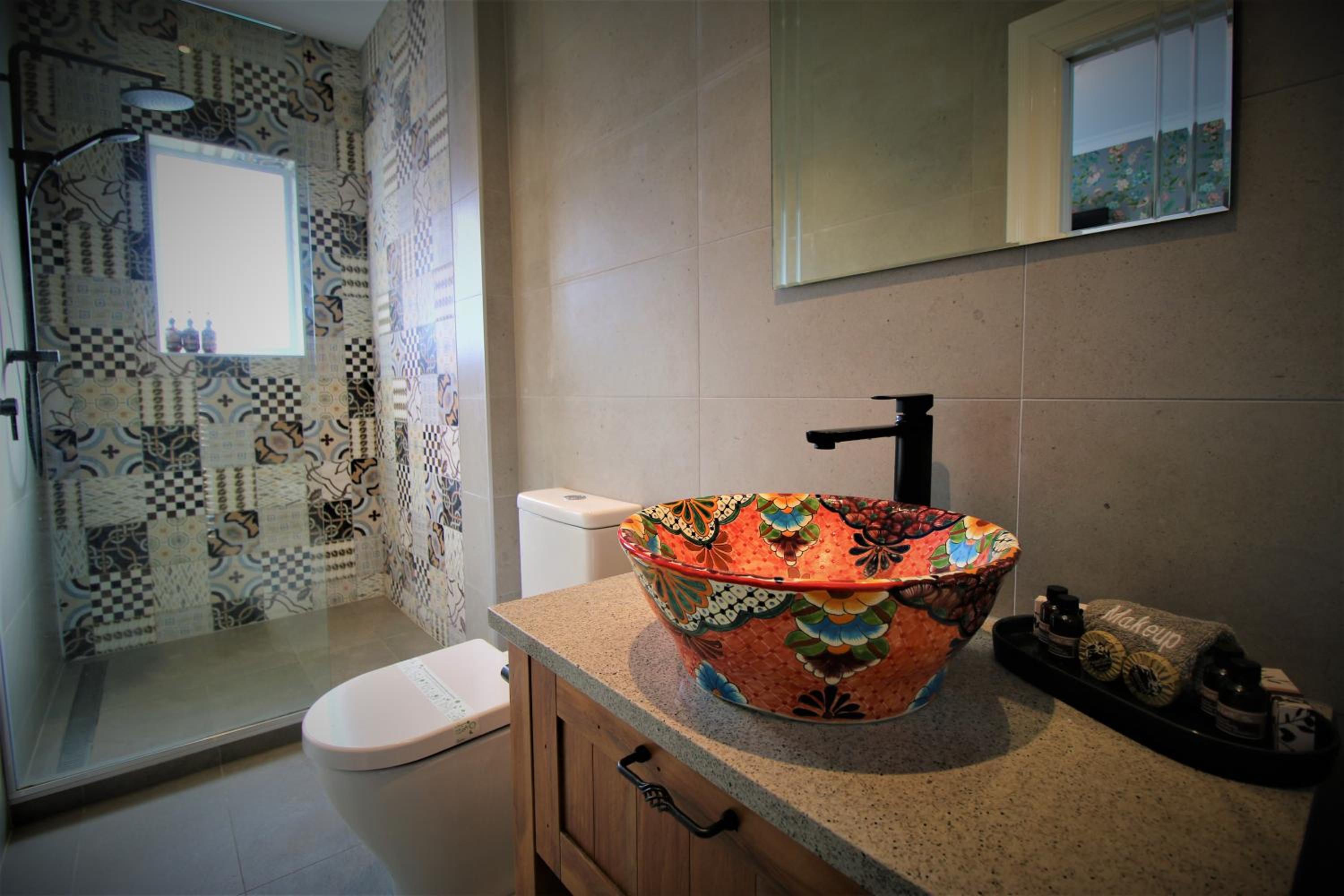 AristaAir- Poppies Luxury Villa