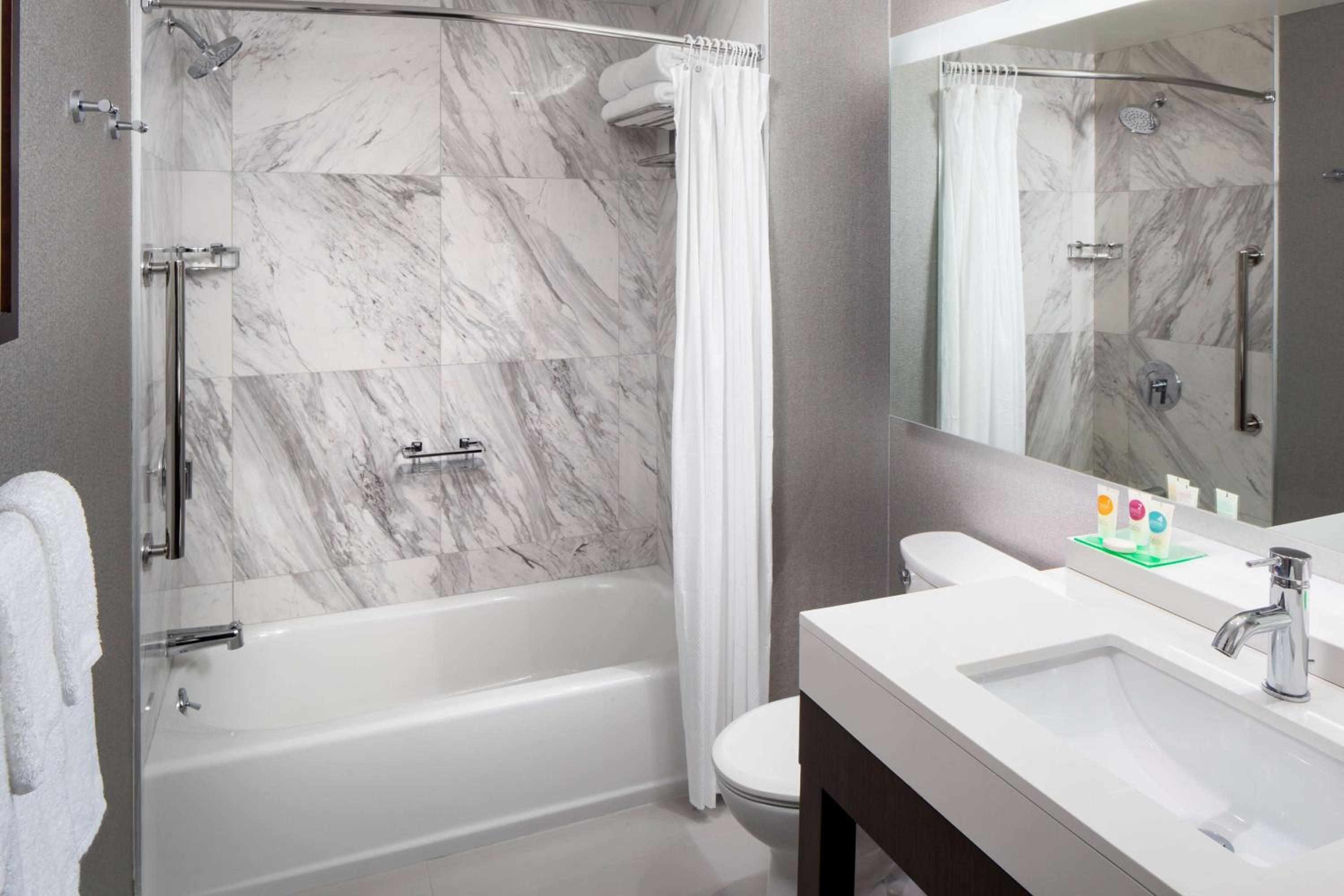 Poughkeepsie Vacations - Hyatt Place Poughkeepsie - Hudson Valley - Property Image 6