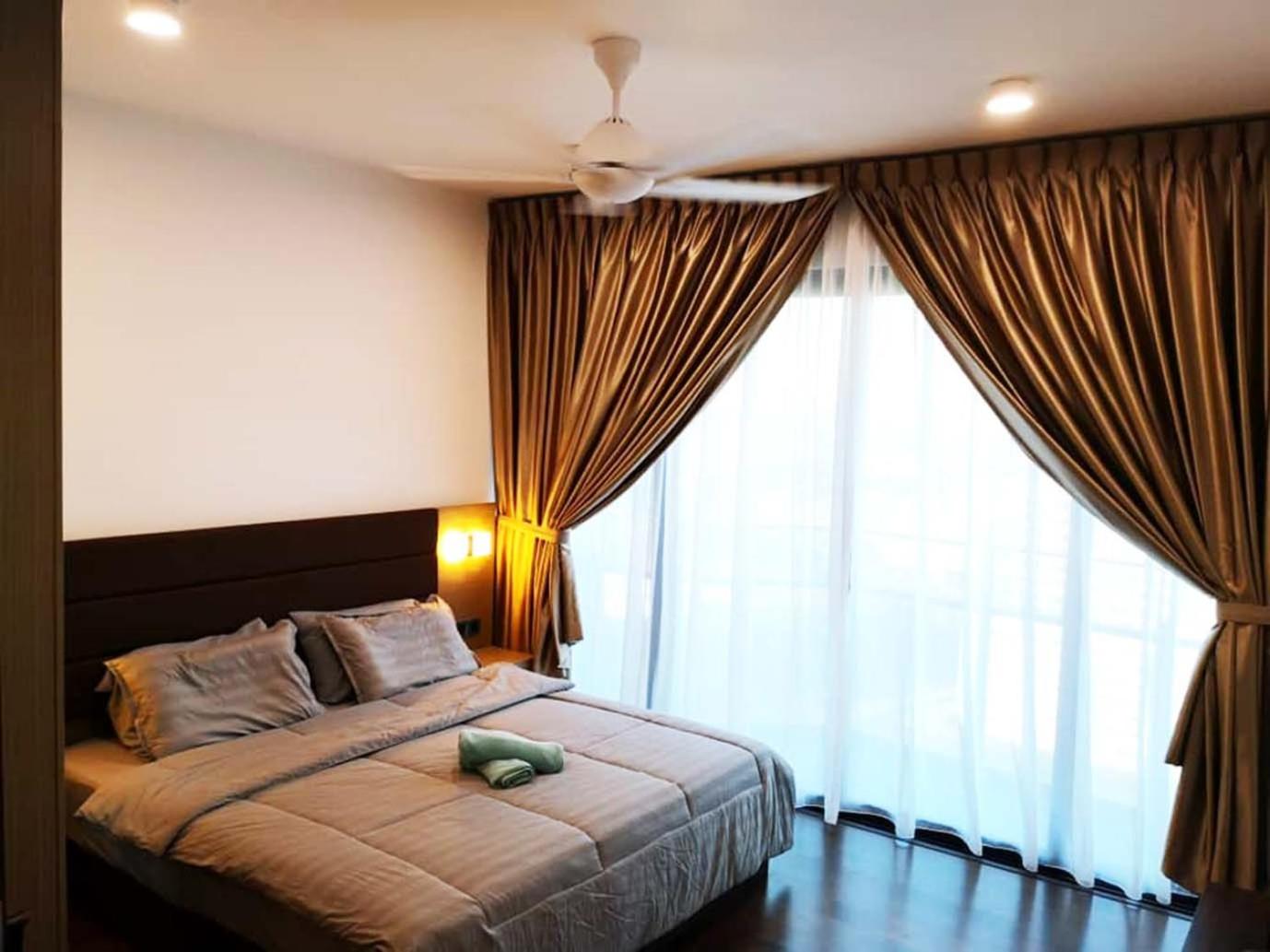 Hotel ALMAS PUTERI HARBOUR - Image 1