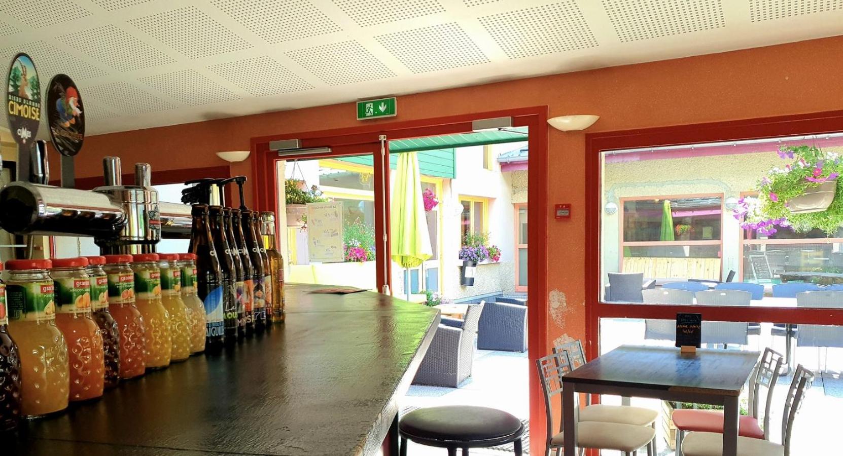 Photo 44