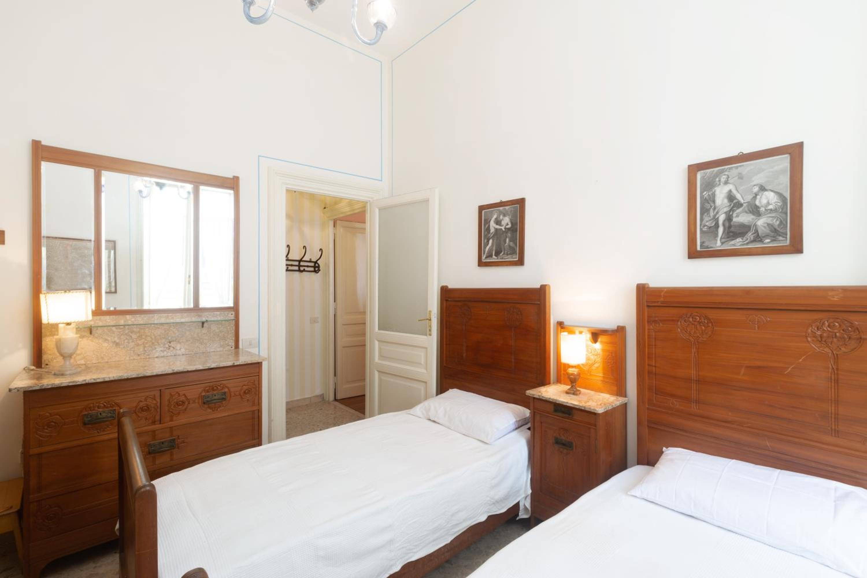 Nizza Bourgeois Family Apartment