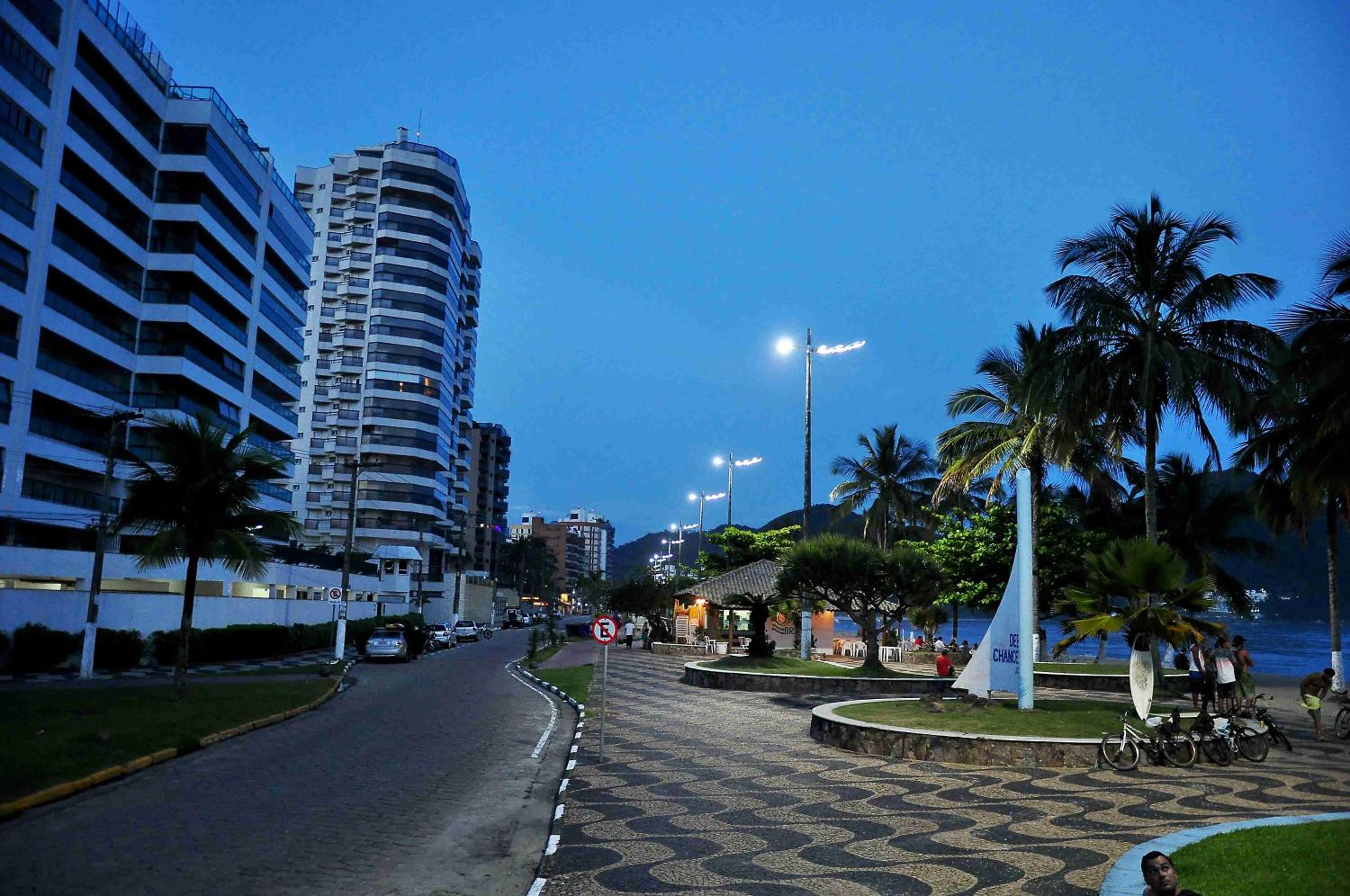Ap na Avenida da Praia