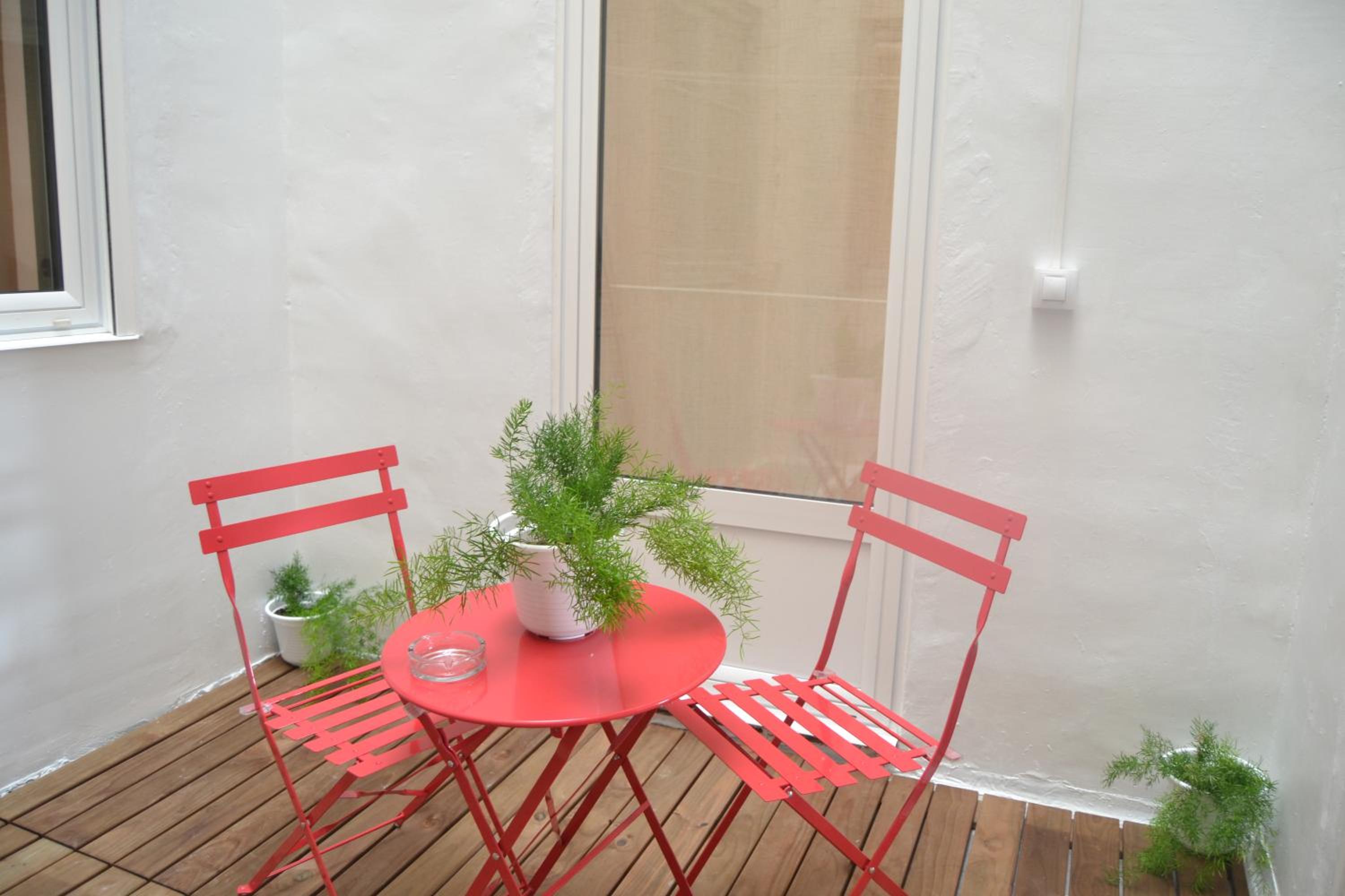 balance & terrace