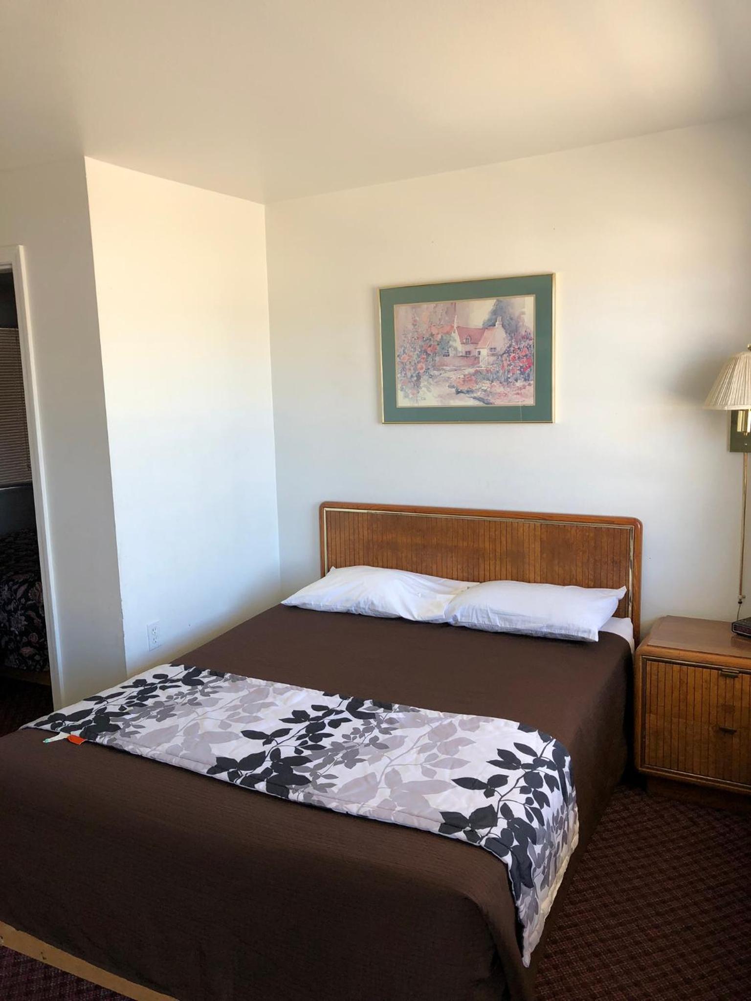Payette Motel view 4