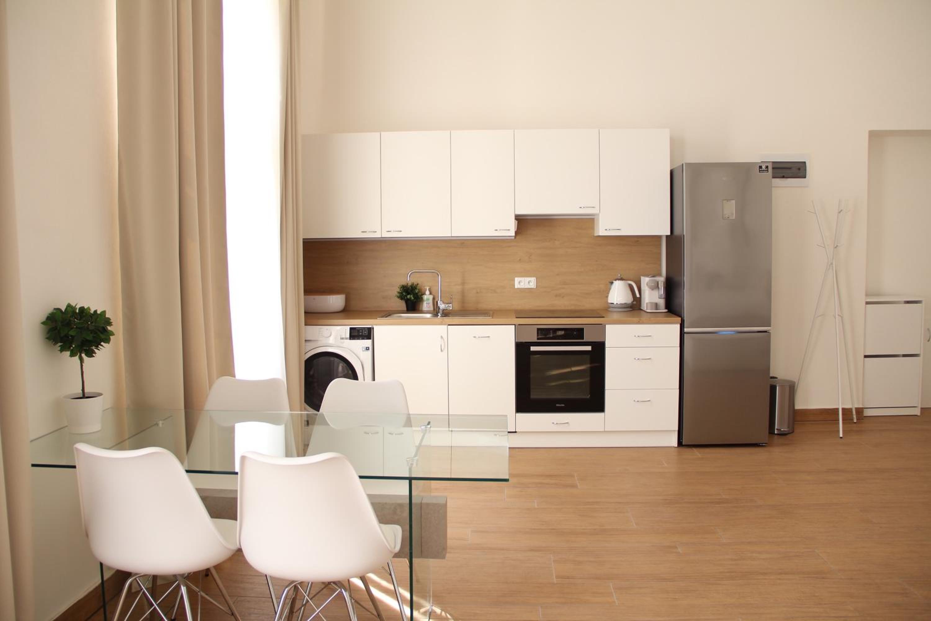 Luxury Design City centre Apartment view 5
