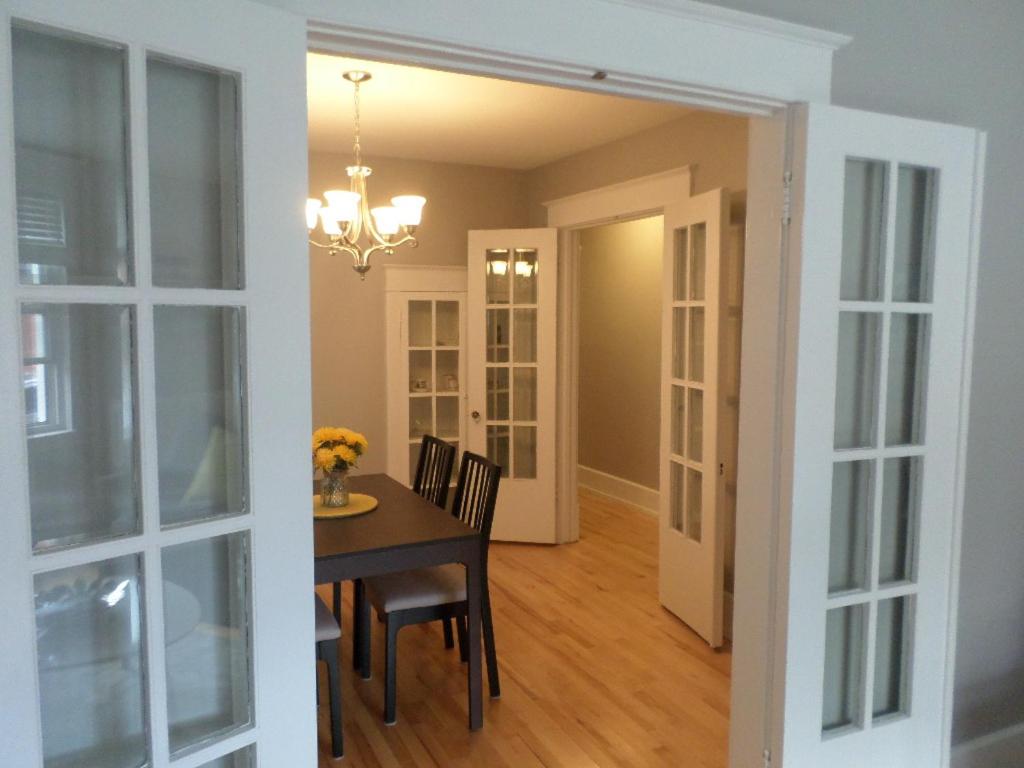 Beautiful, Clean, Quiet 2 BR-In Downtown Ottawa. Parking, WIFI and Netflix Included view 4
