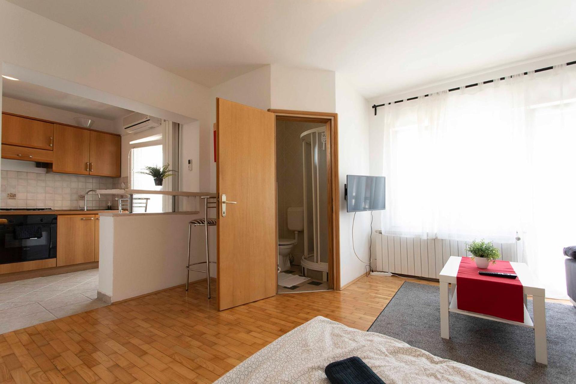 Studio Apartman Natali view 5