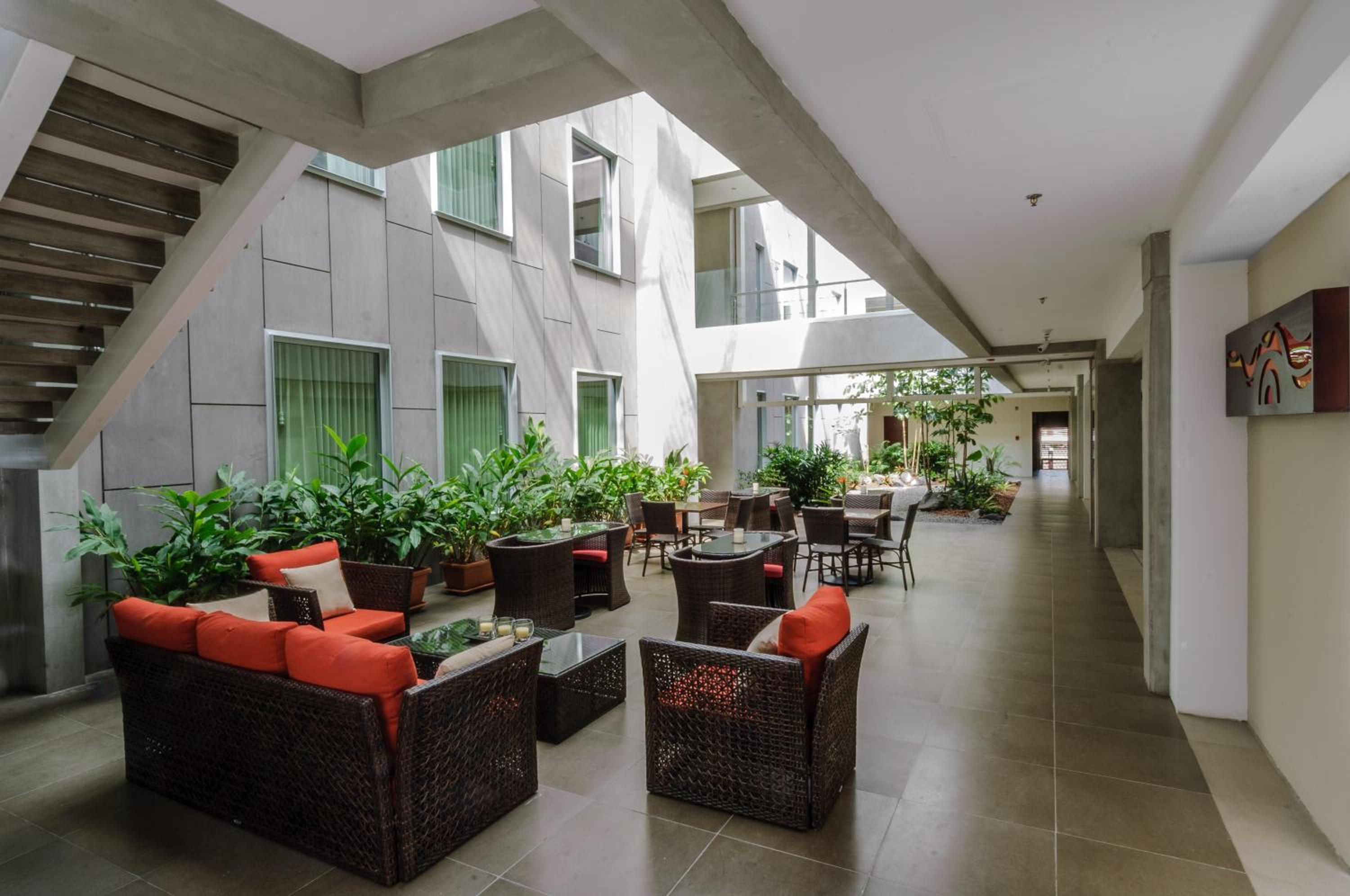 Isla Verde Hotel - Property Image 9