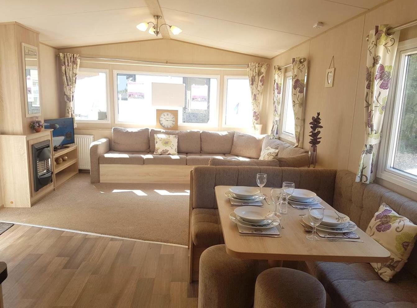 Isle of Wight Caravan view 2