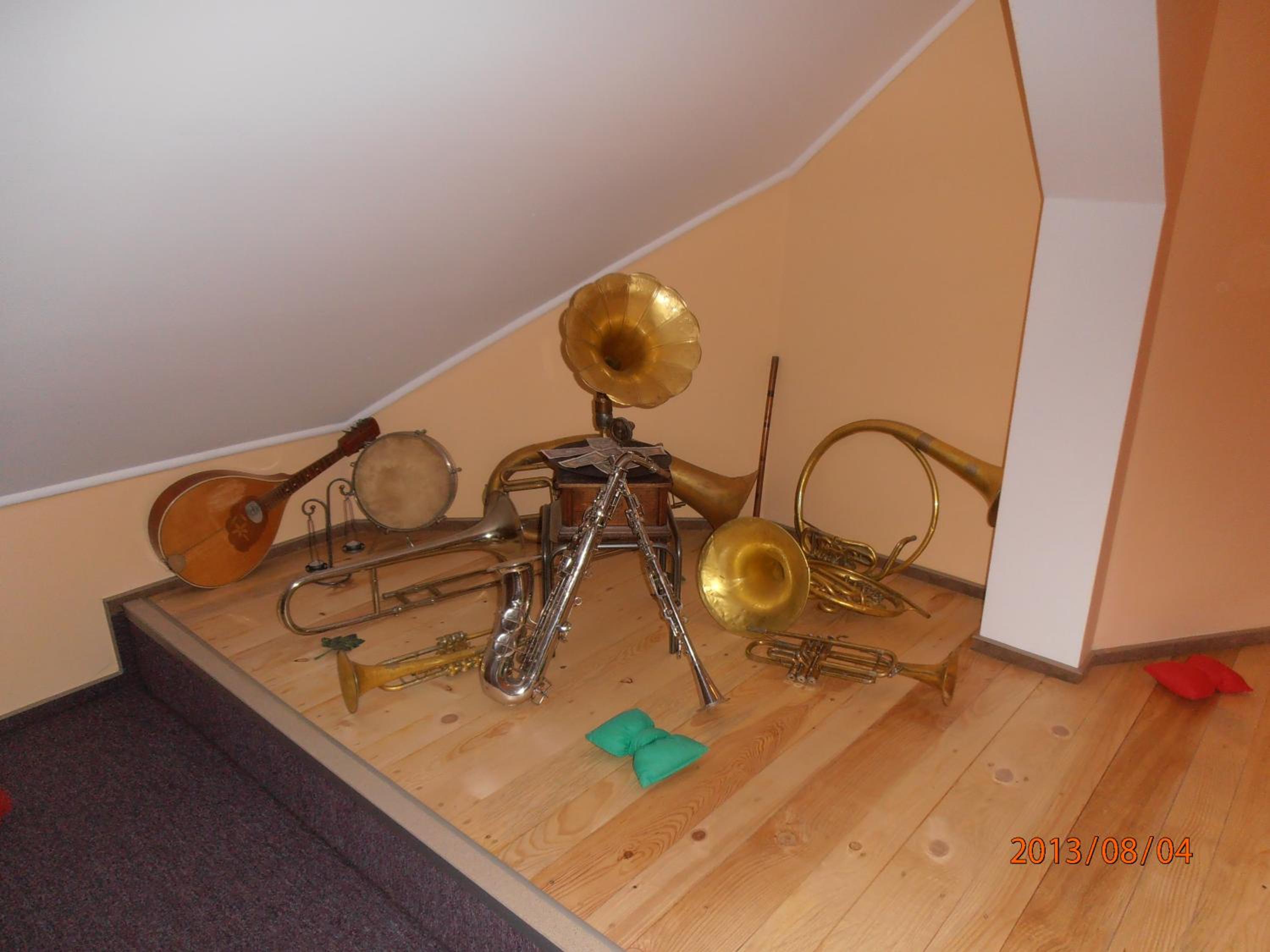 Photo 11
