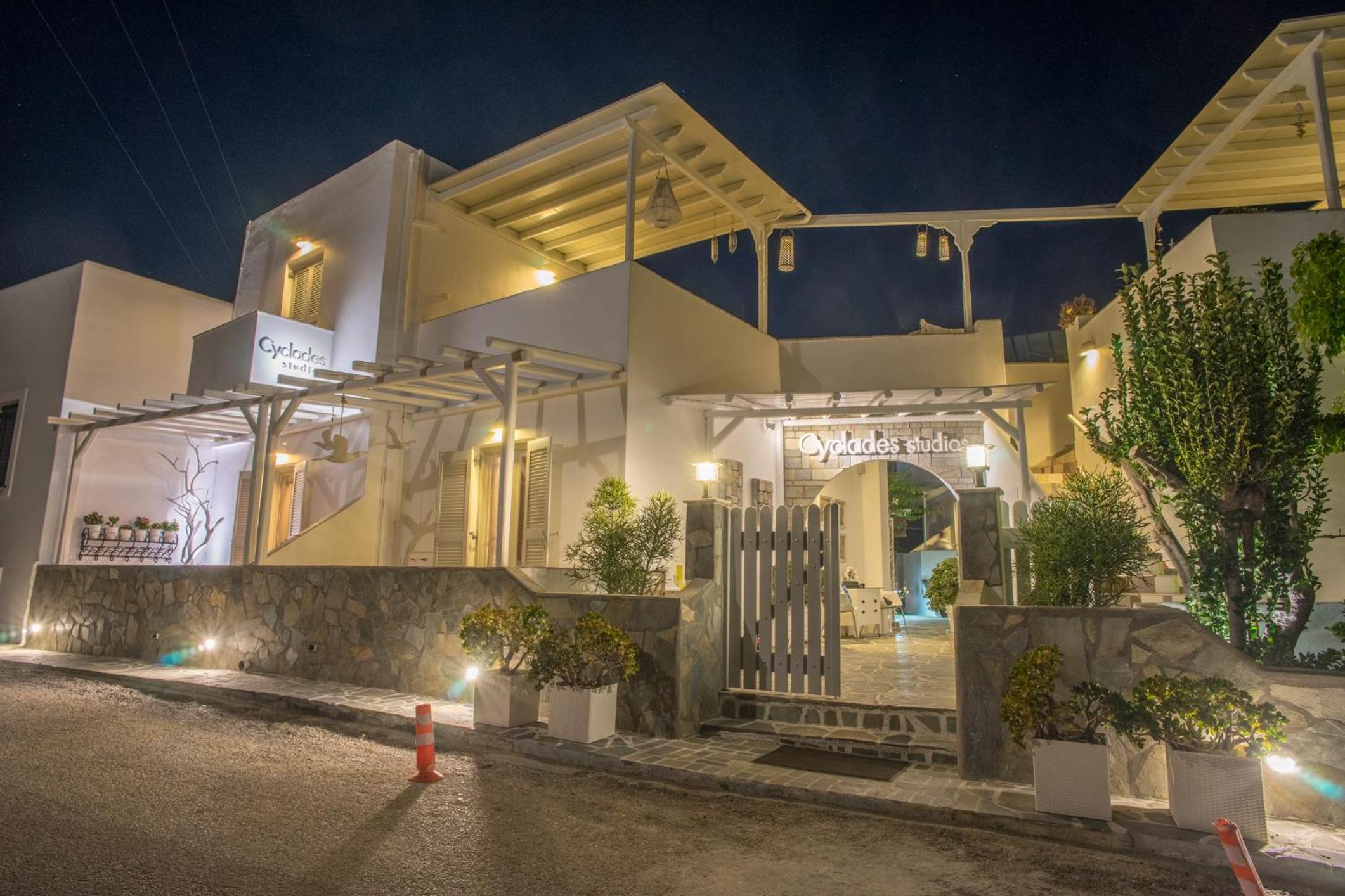 Hotel Cyclades Studios - Image 1