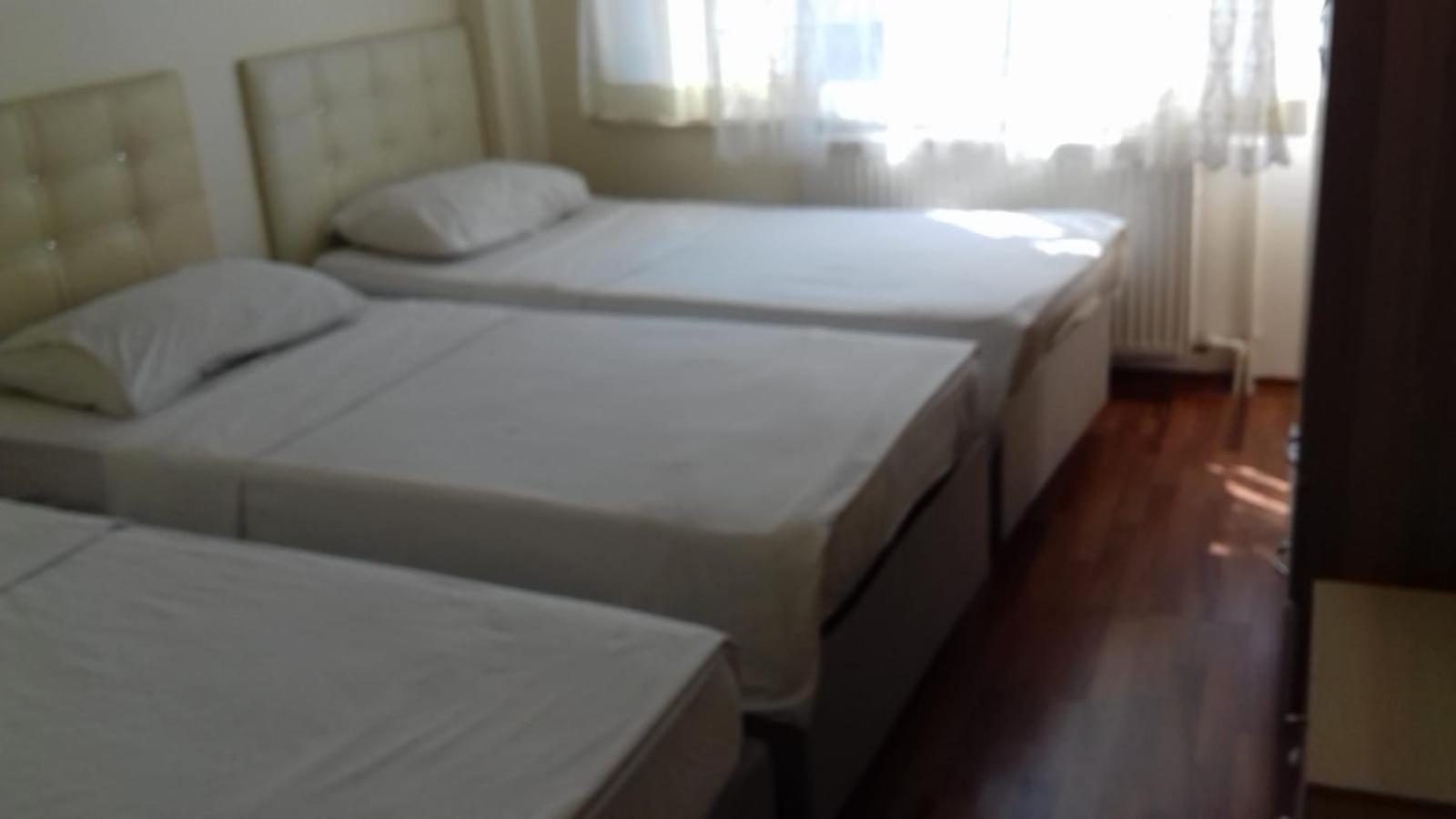Eda's Apartment
