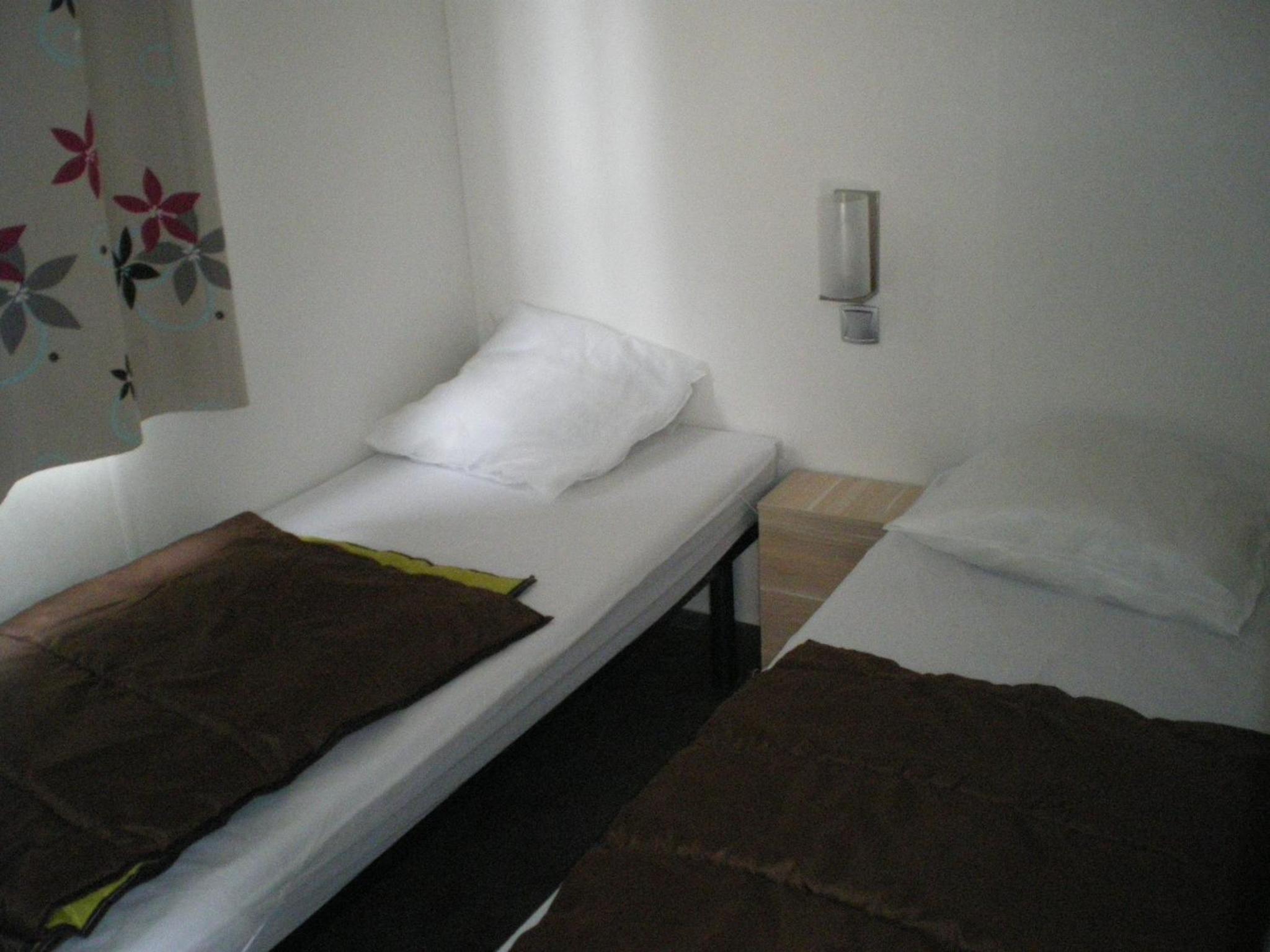 Photo 32
