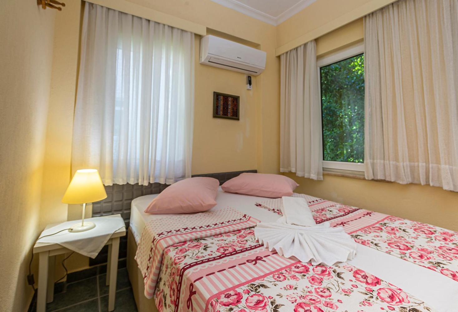 Villa Yasemin Aparts view 5