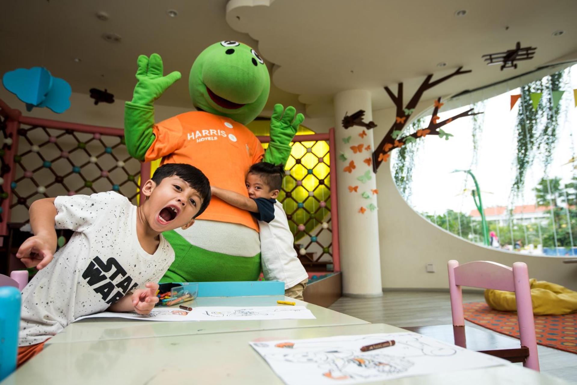 HARRIS Resort Barelang Batam