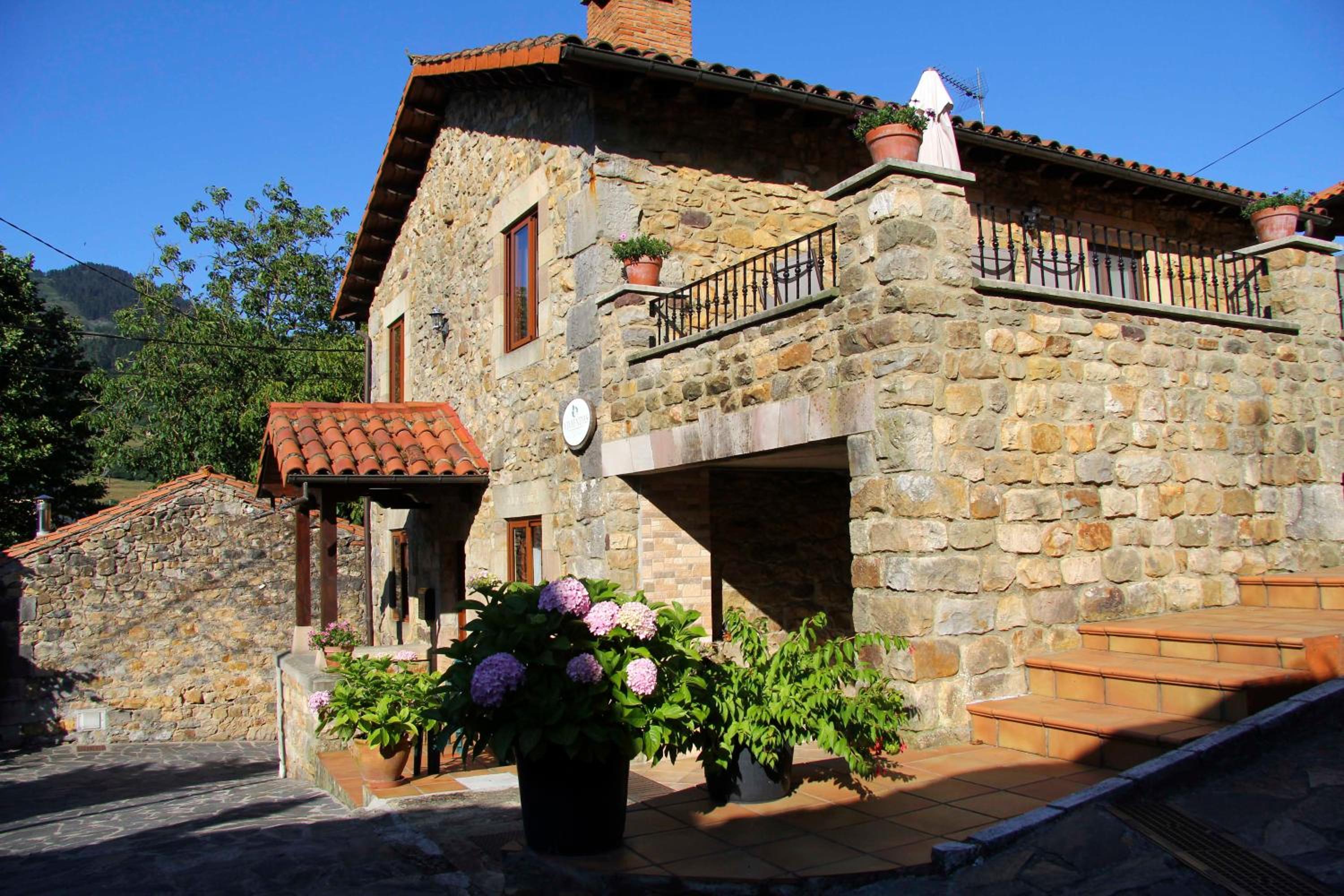 Apartamentos rurales La Casa Vieja De Alceda
