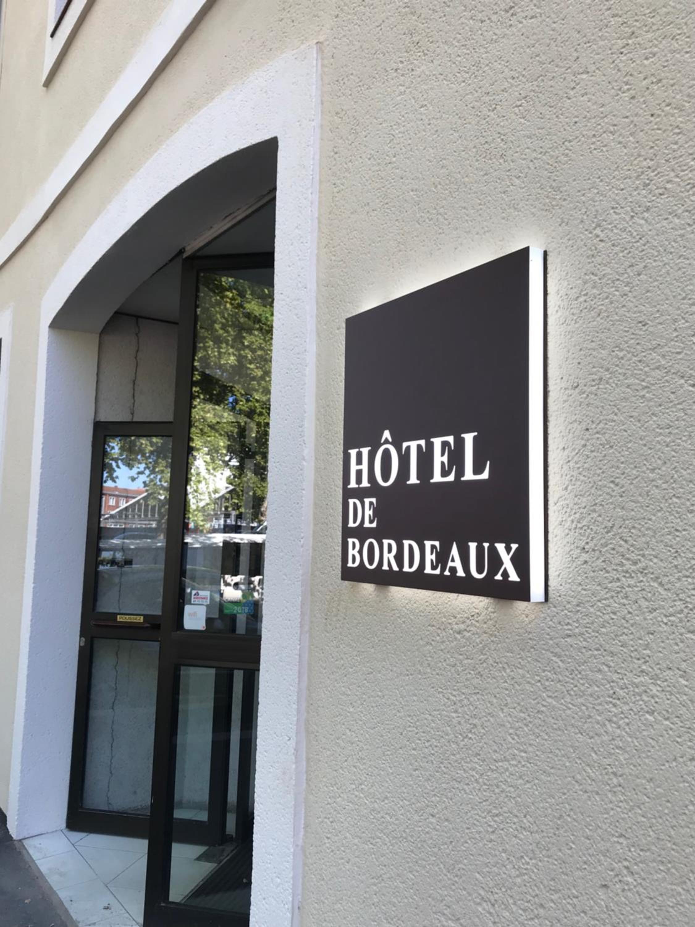 Hotel de Bordeaux - Image 1