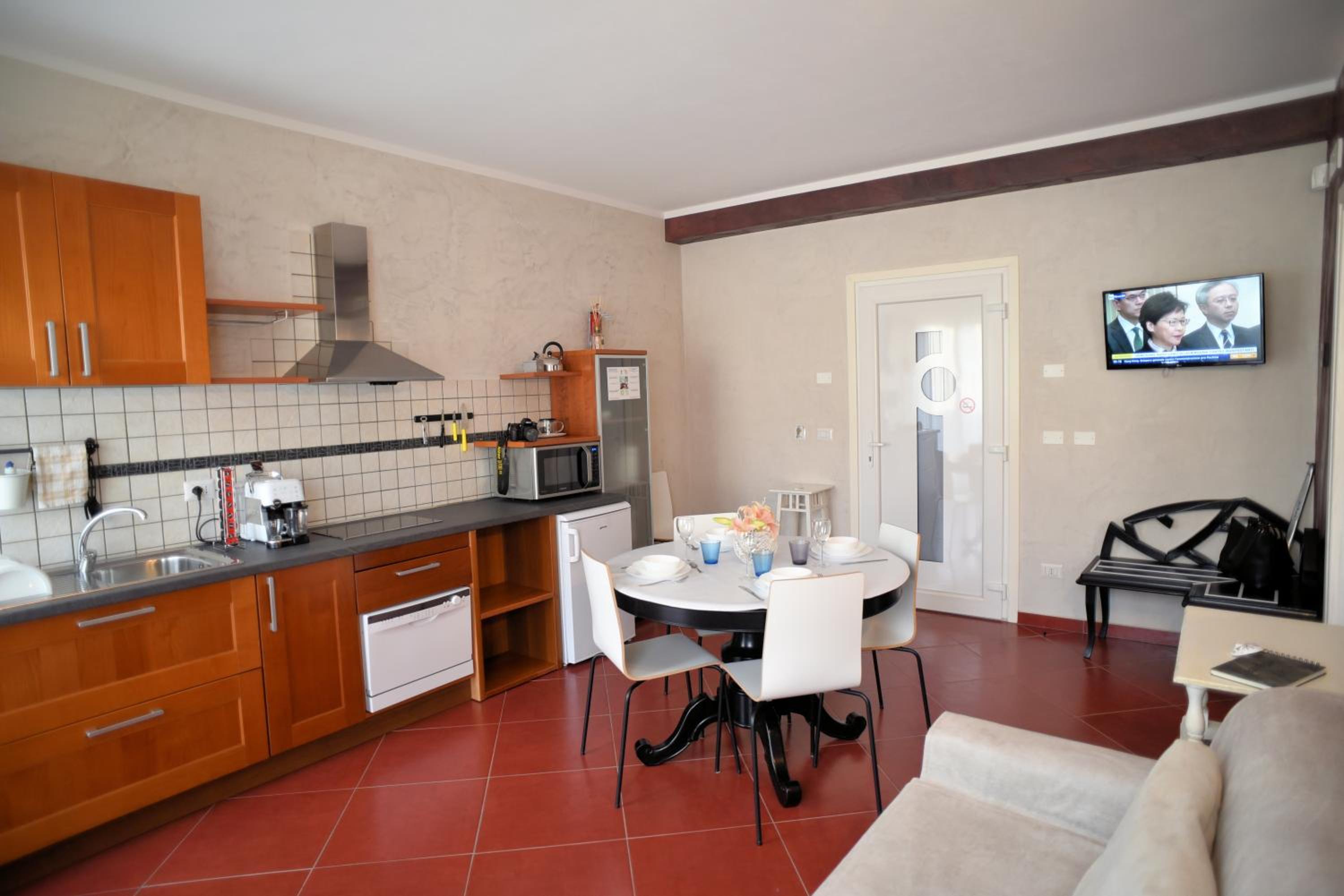 Suites Train Station Mestre view 2