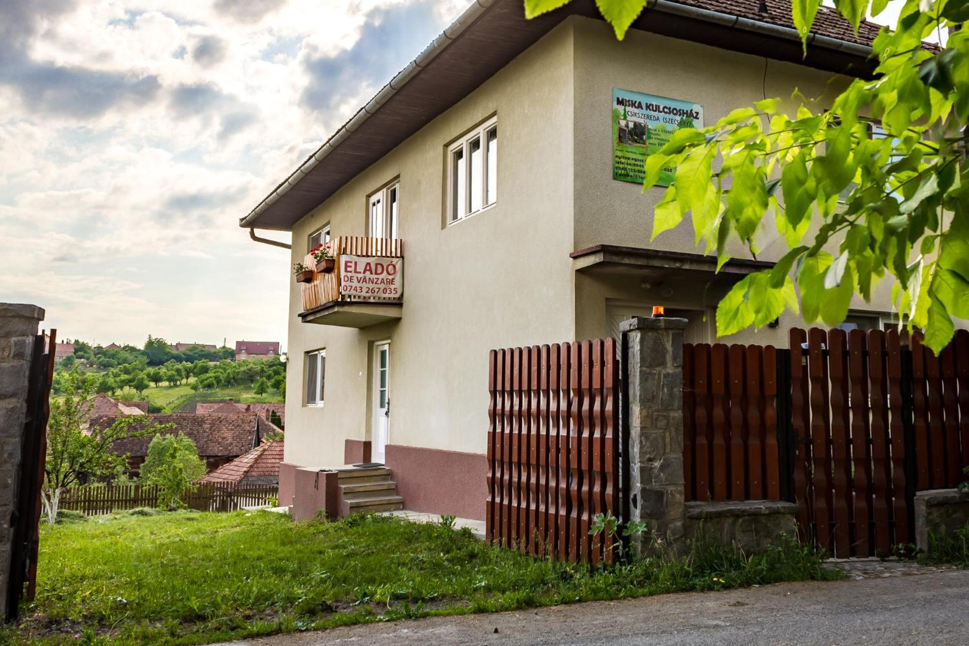 Kulcsoshaz Farkaslaka view 5